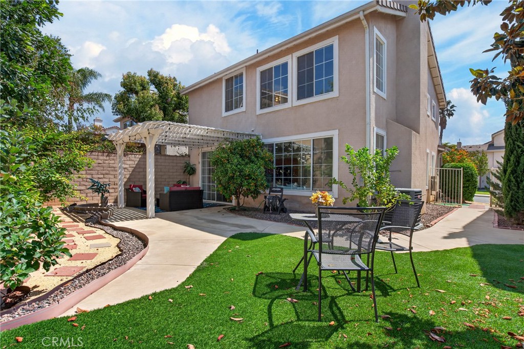 2749 Ophelia Court