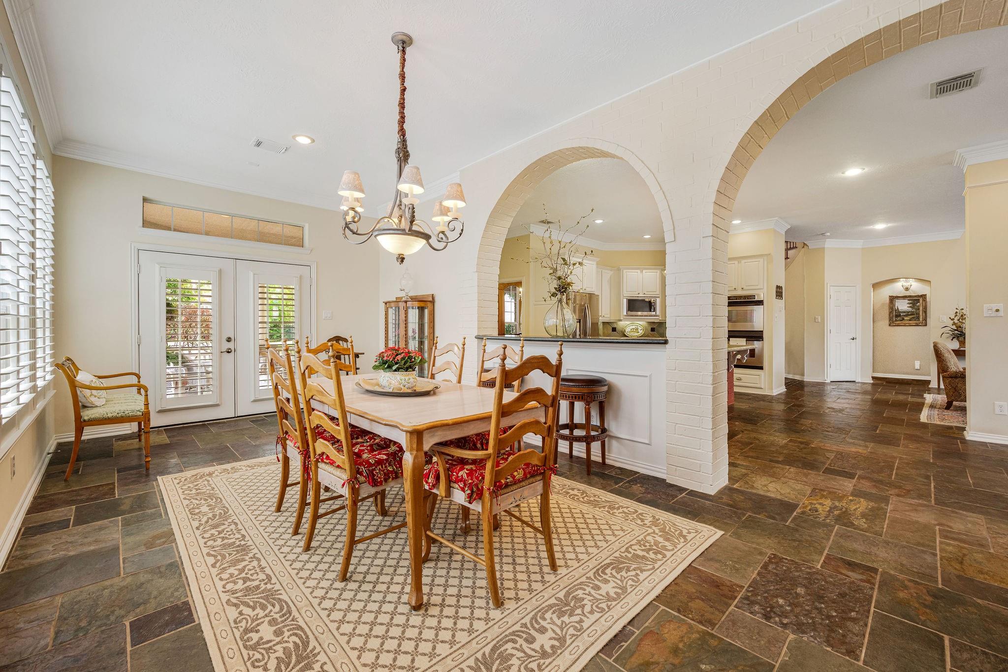 1214 Gray Moss Lane