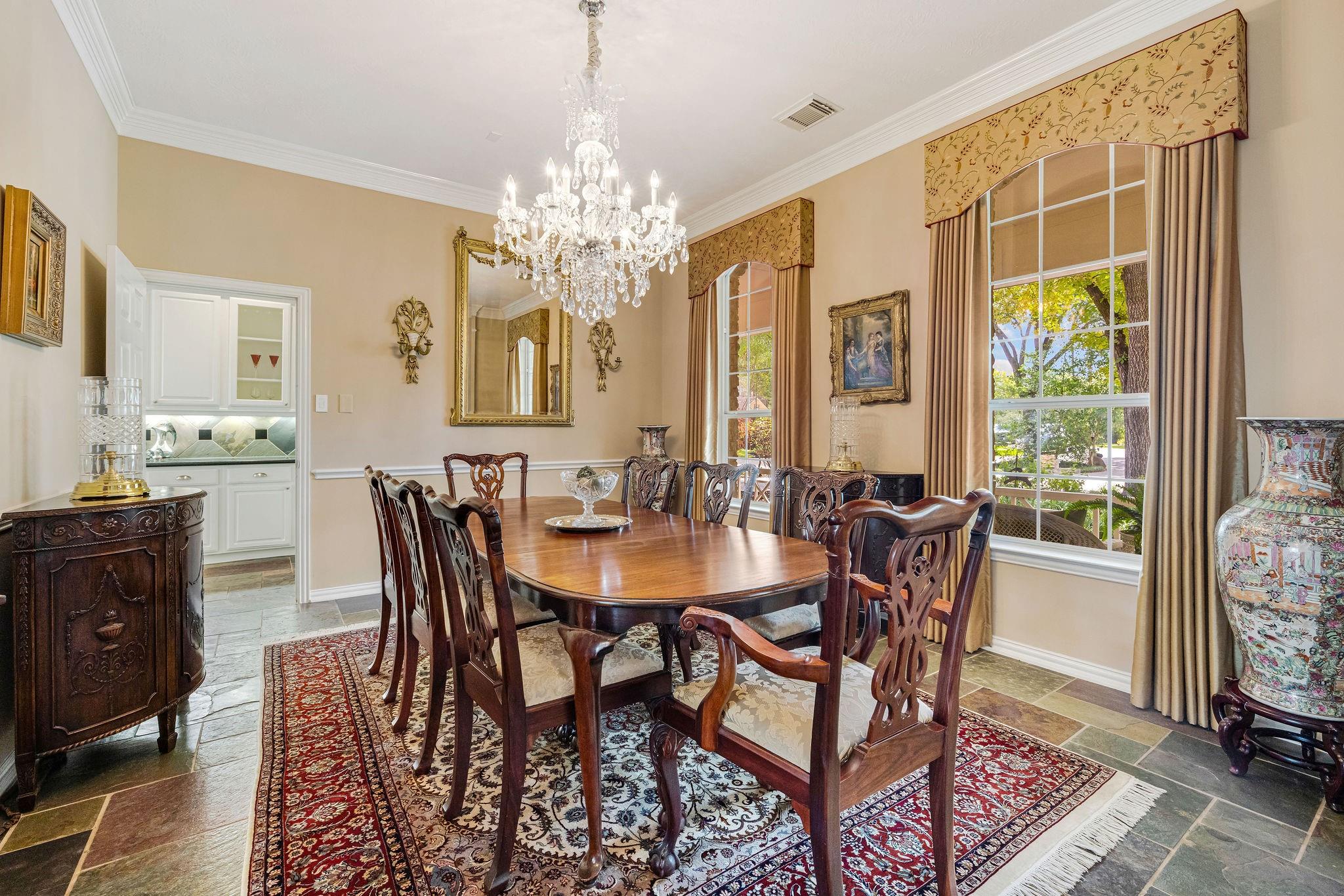 1214 Gray Moss Lane