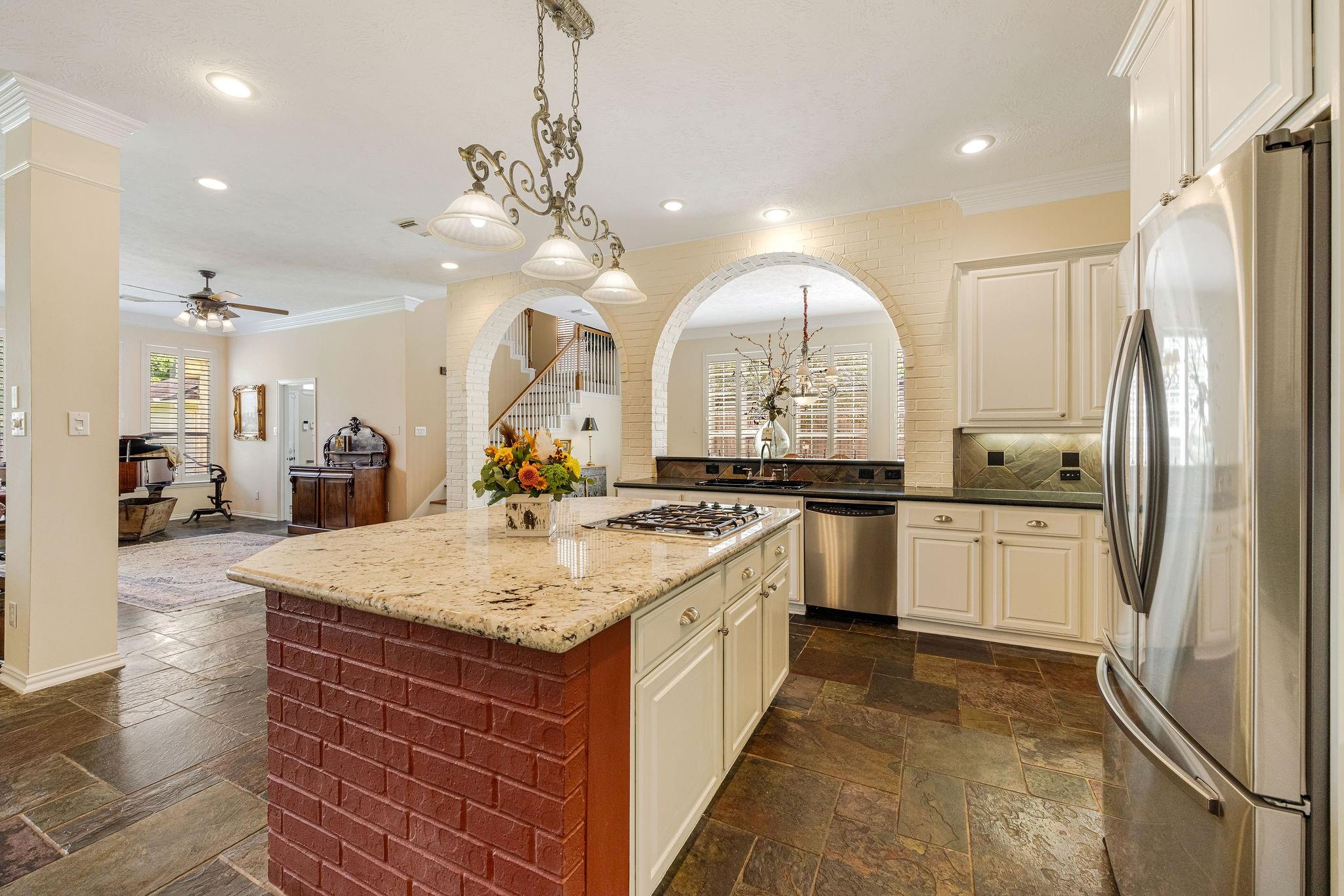 1214 Gray Moss Lane