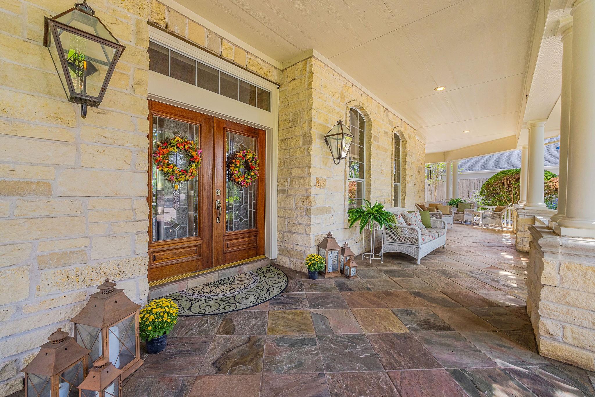 1214 Gray Moss Lane
