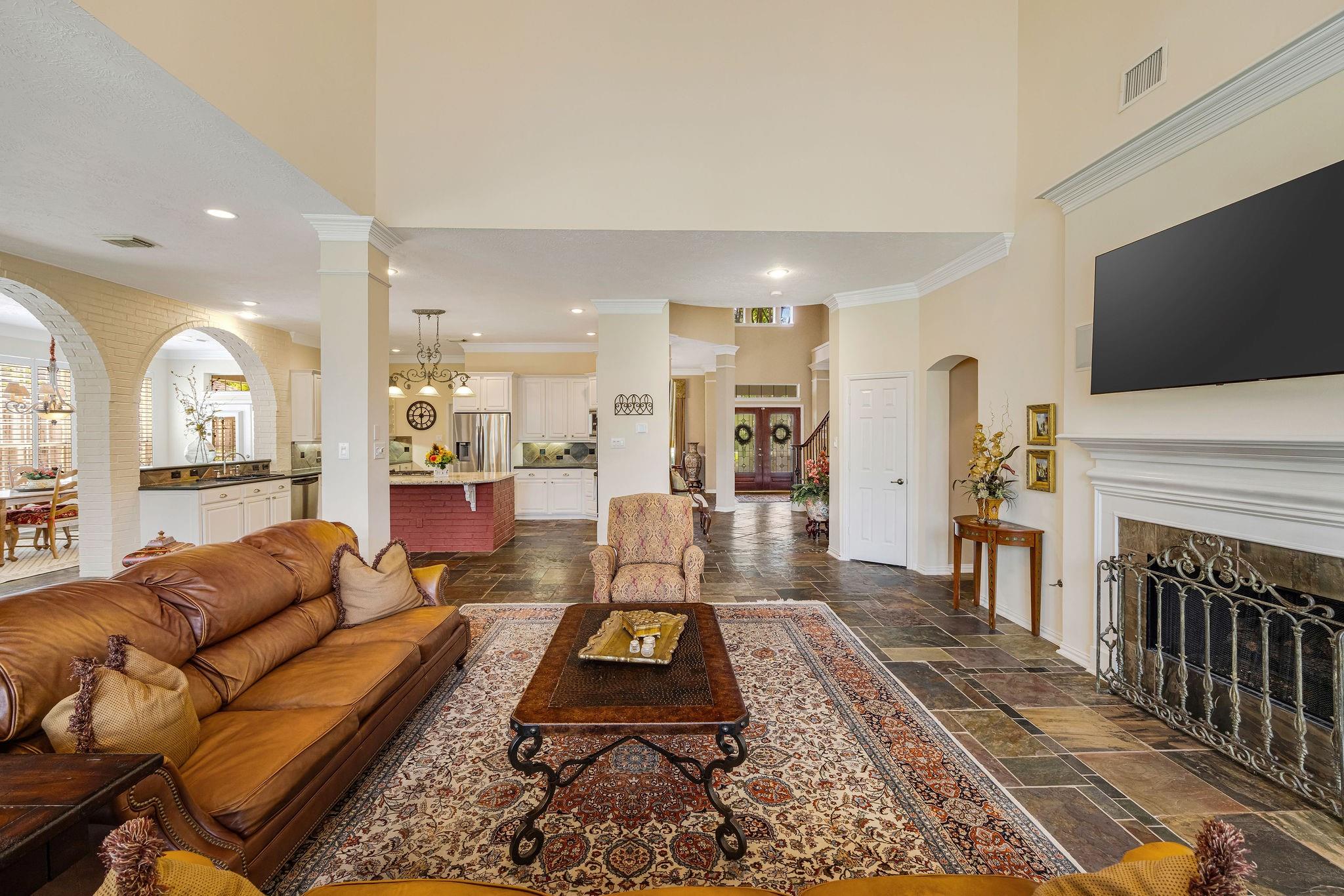 1214 Gray Moss Lane
