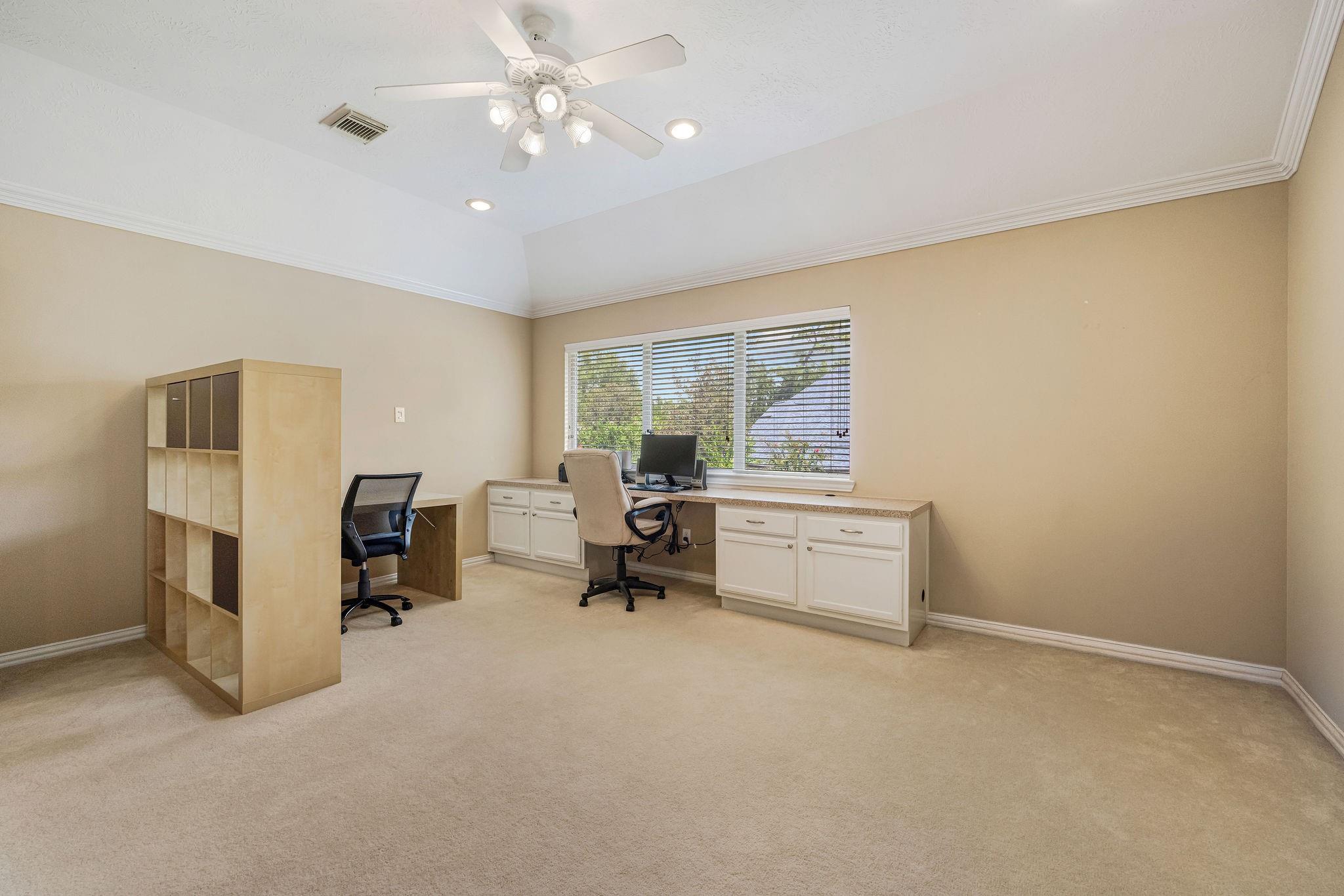 1214 Gray Moss Lane