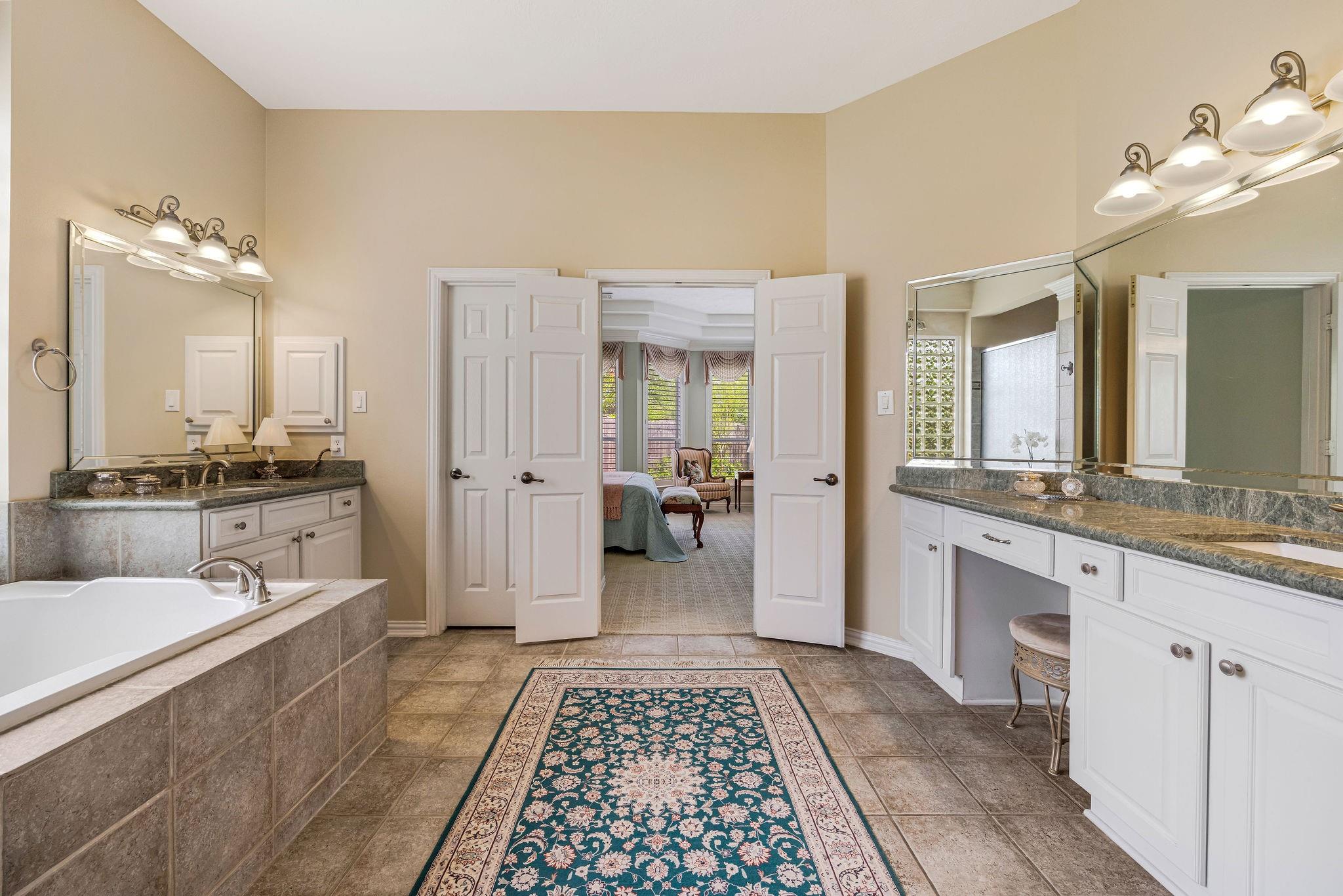 1214 Gray Moss Lane
