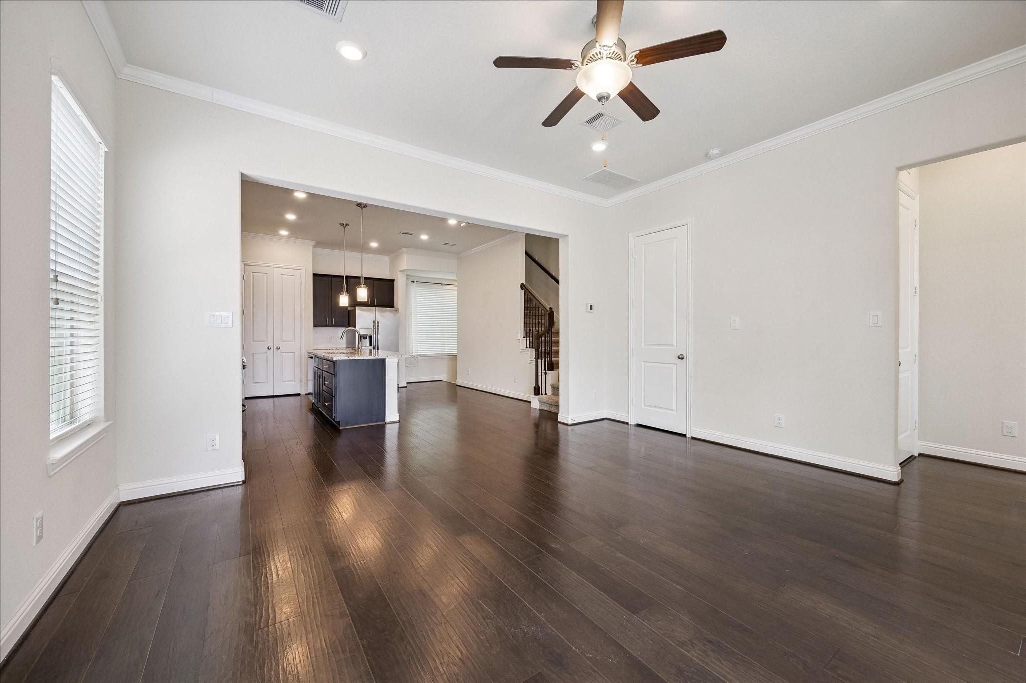 1764 Trinity Bend