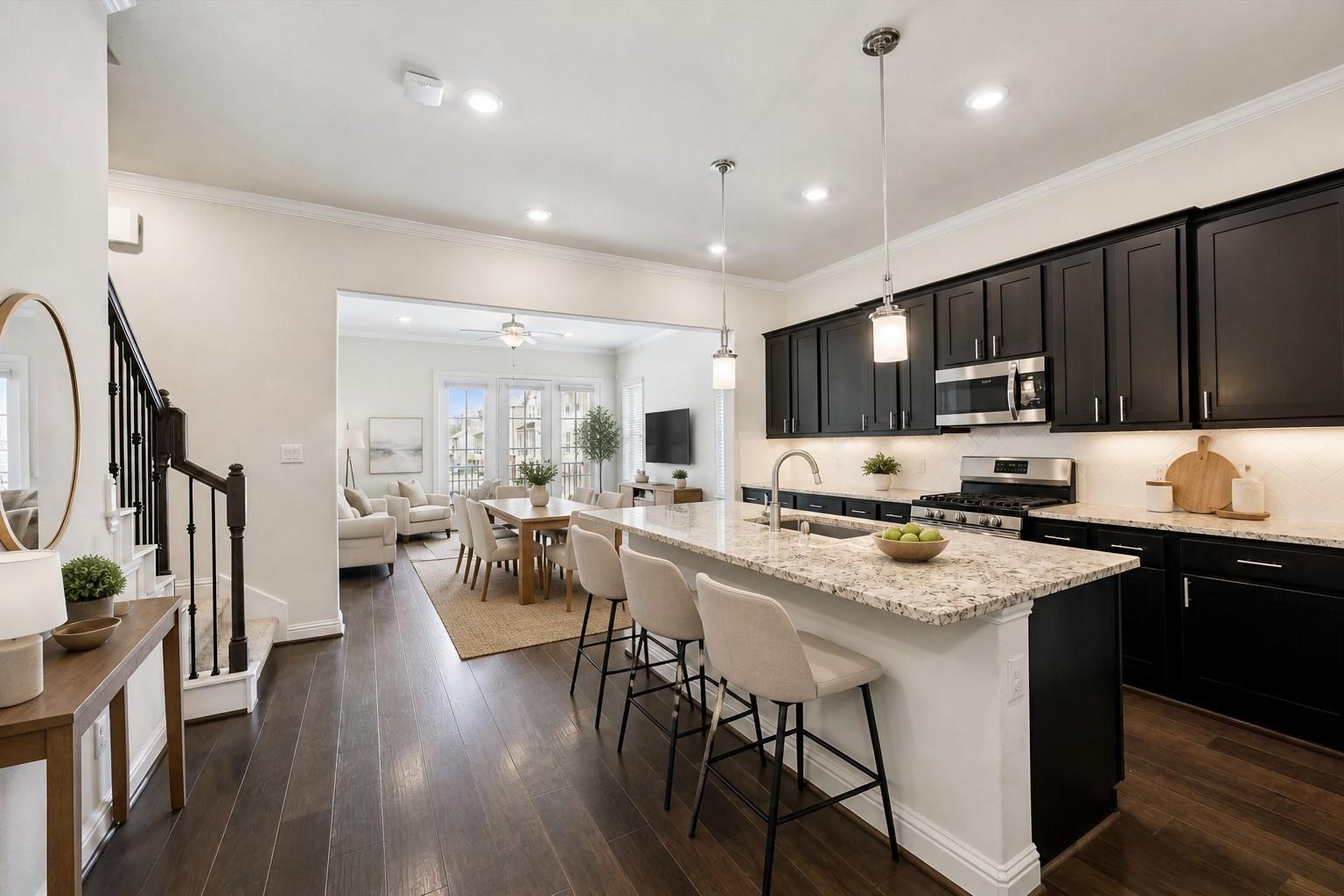 1764 Trinity Bend