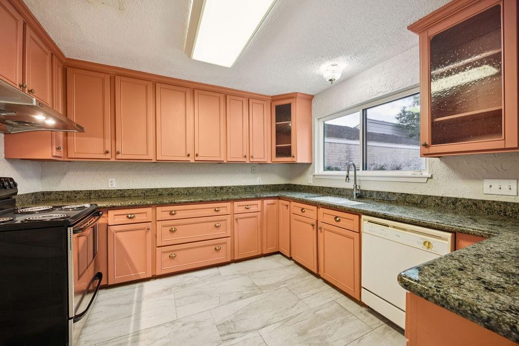 2003 Wilcrest Drive