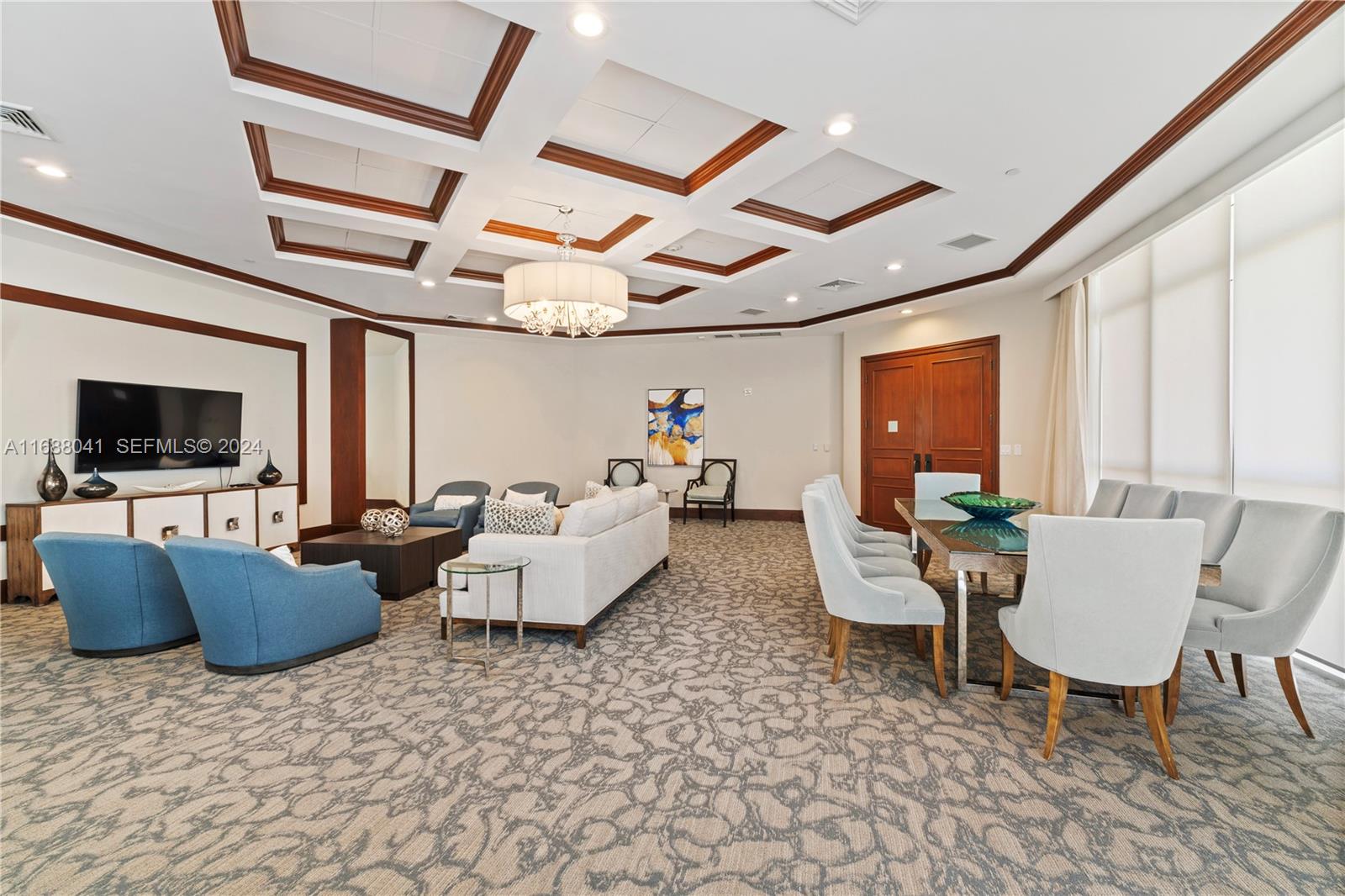1460 S Ocean Boulevard 304, Lauderdale-By-The-Sea Unit: 304