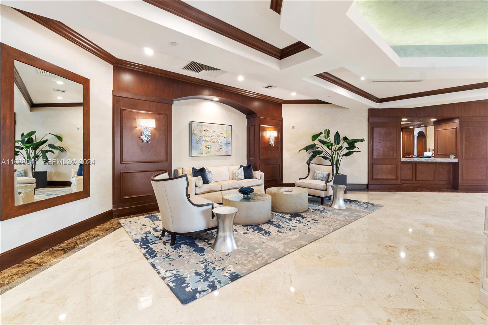 1460 S Ocean Boulevard 304, Lauderdale-By-The-Sea Unit: 304