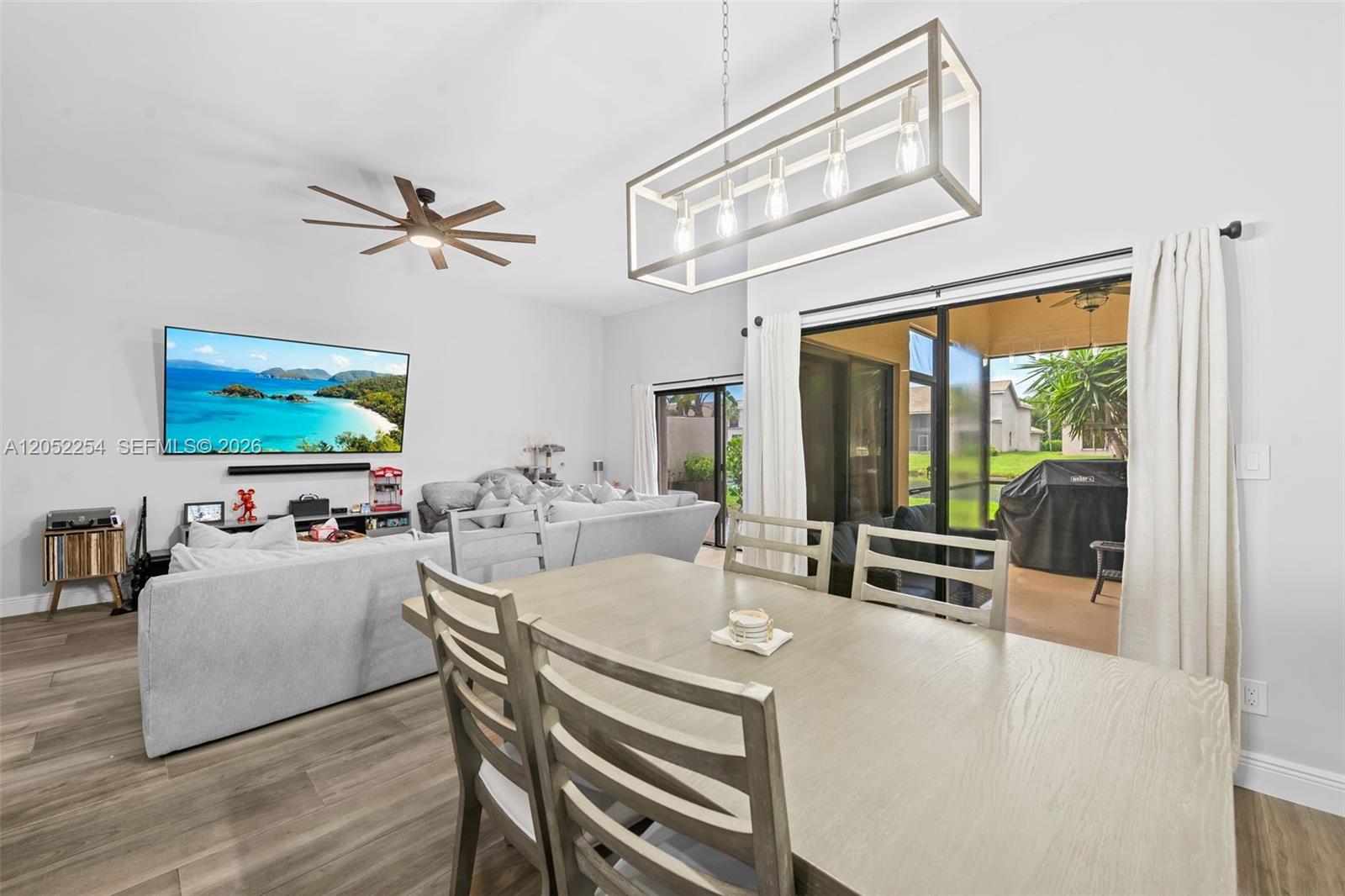 5285 Monterey Circle I-(60)