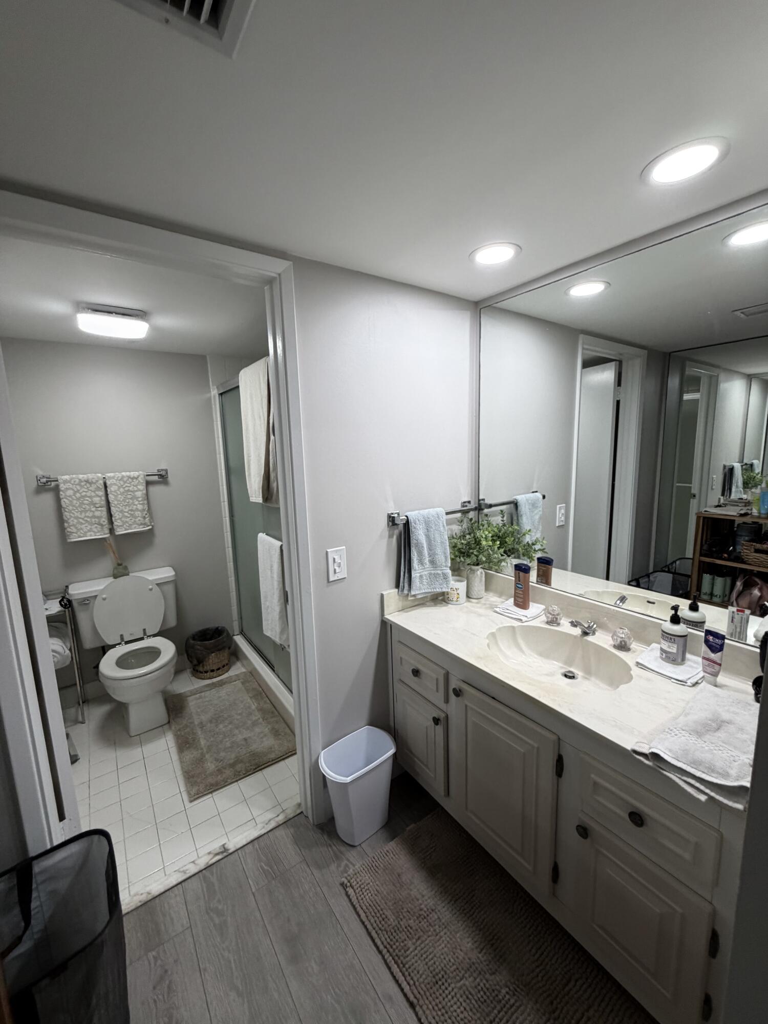 2613 Nassau Bend B1