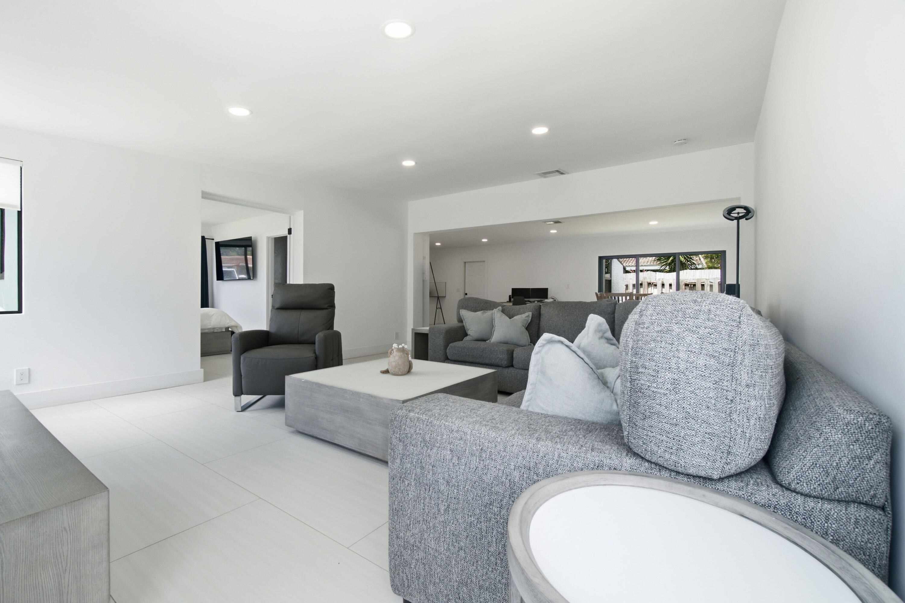 1333 SE 8TH Street
