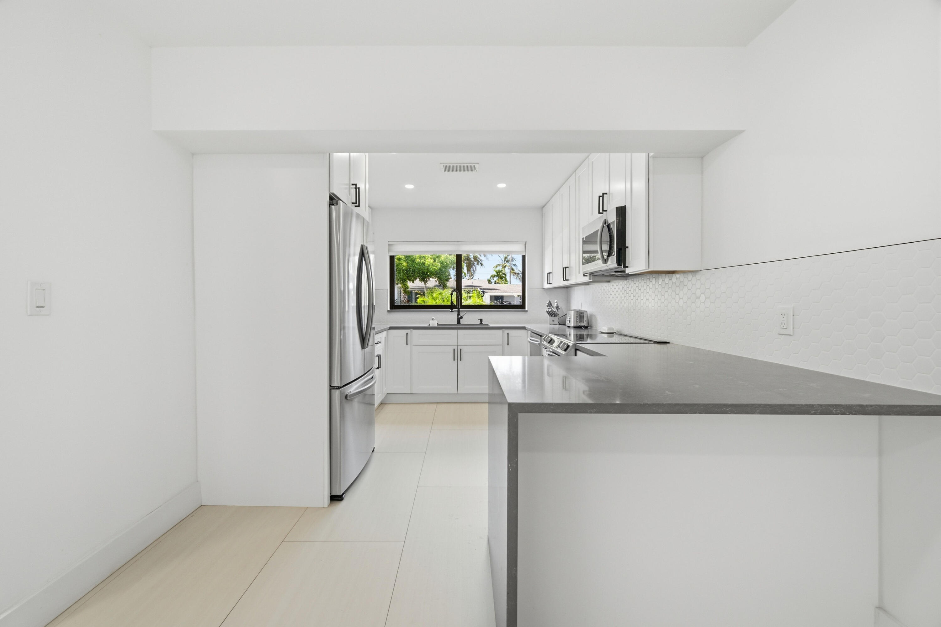 1333 SE 8TH Street