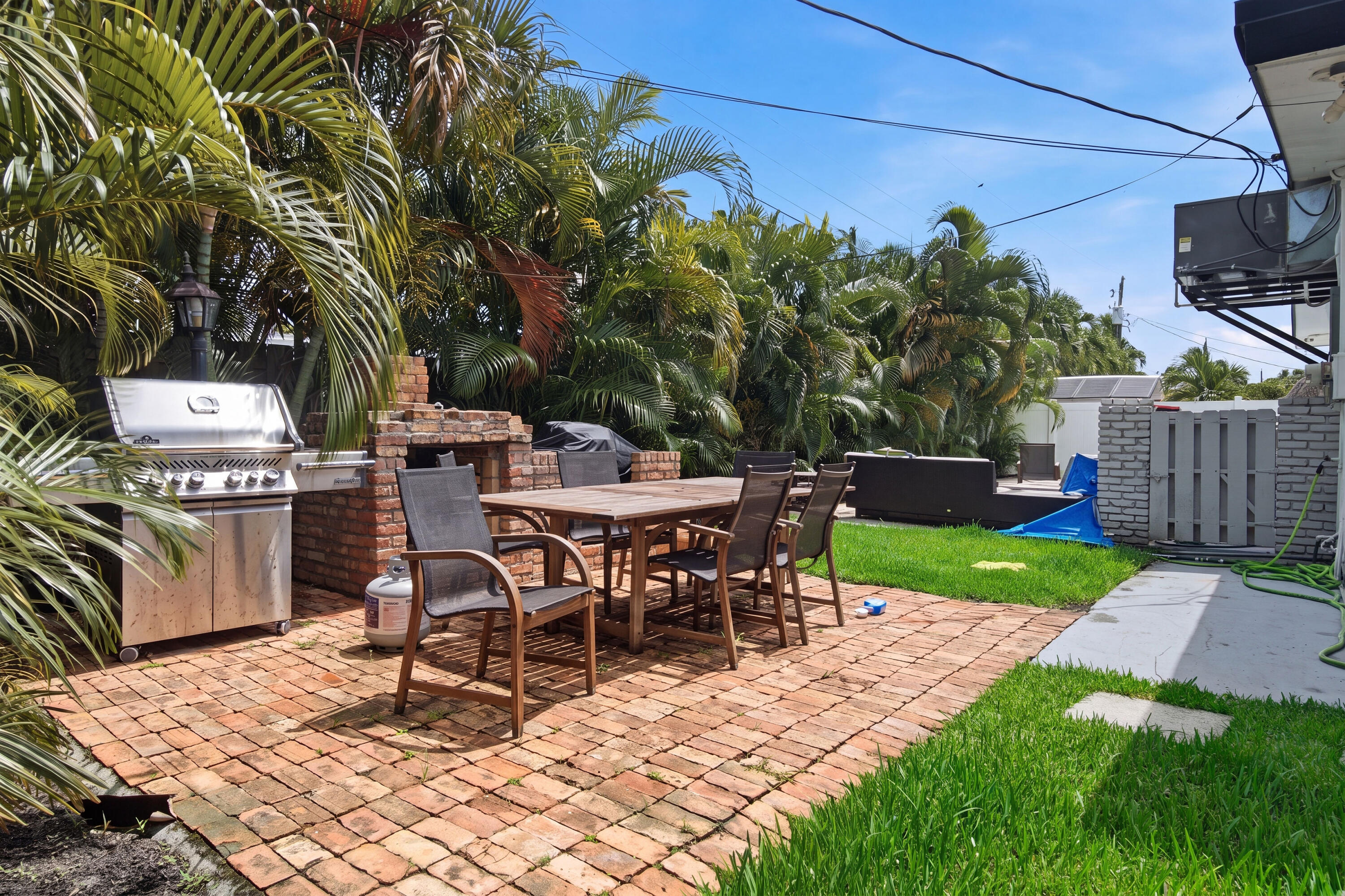 1333 SE 8TH Street