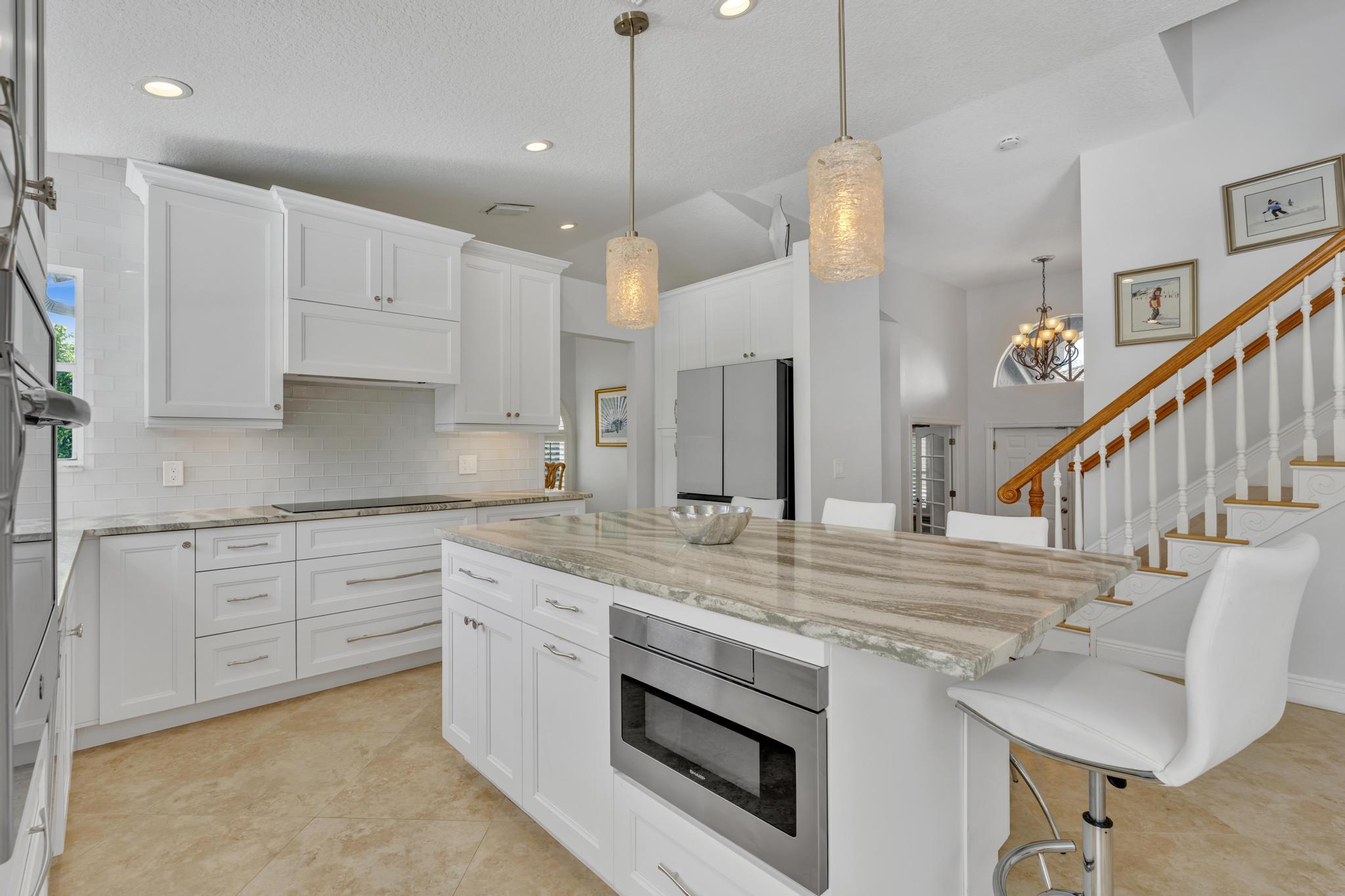10823 Tea Olive Lane