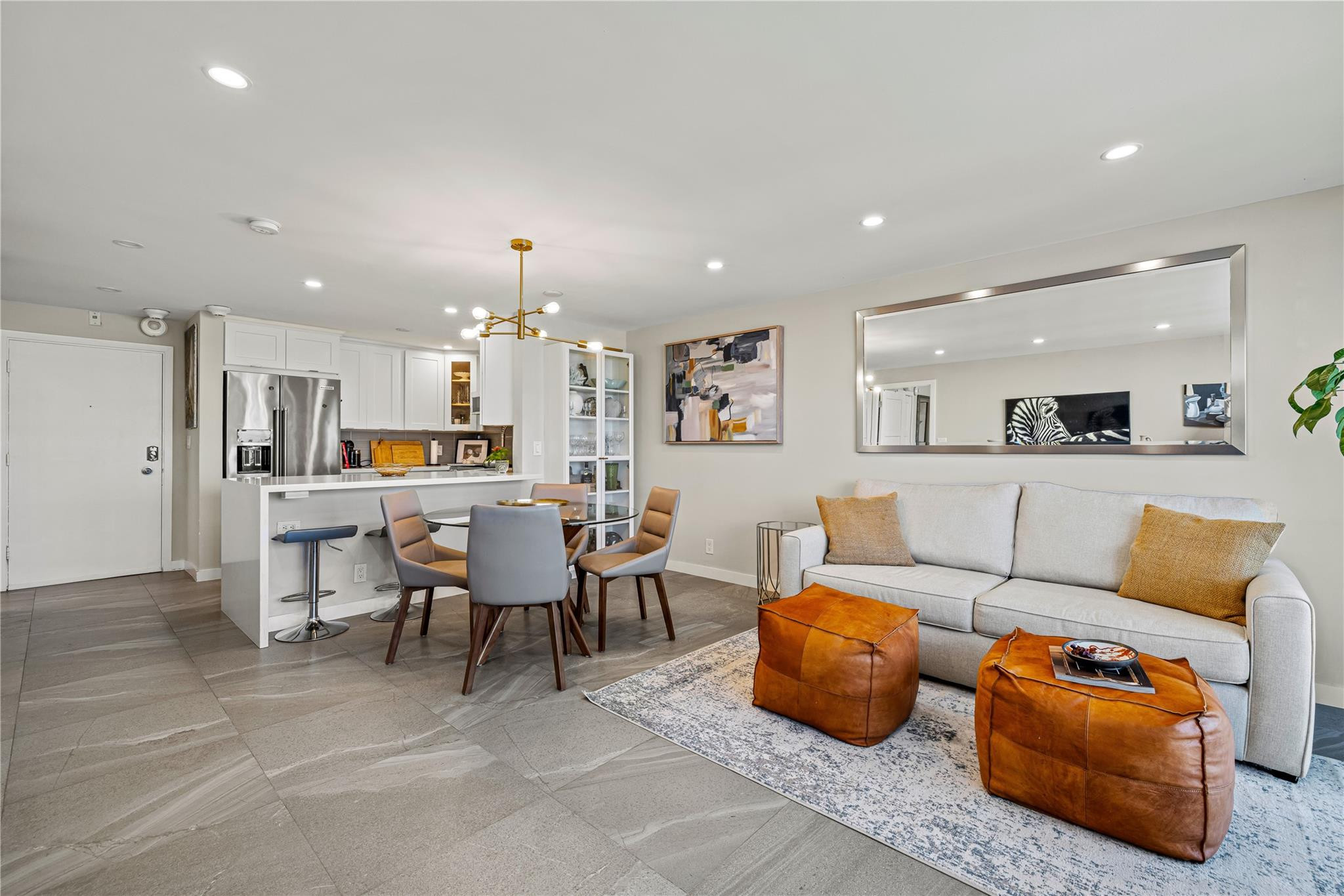 133 N Pompano Beach Boulevard Unit: 906