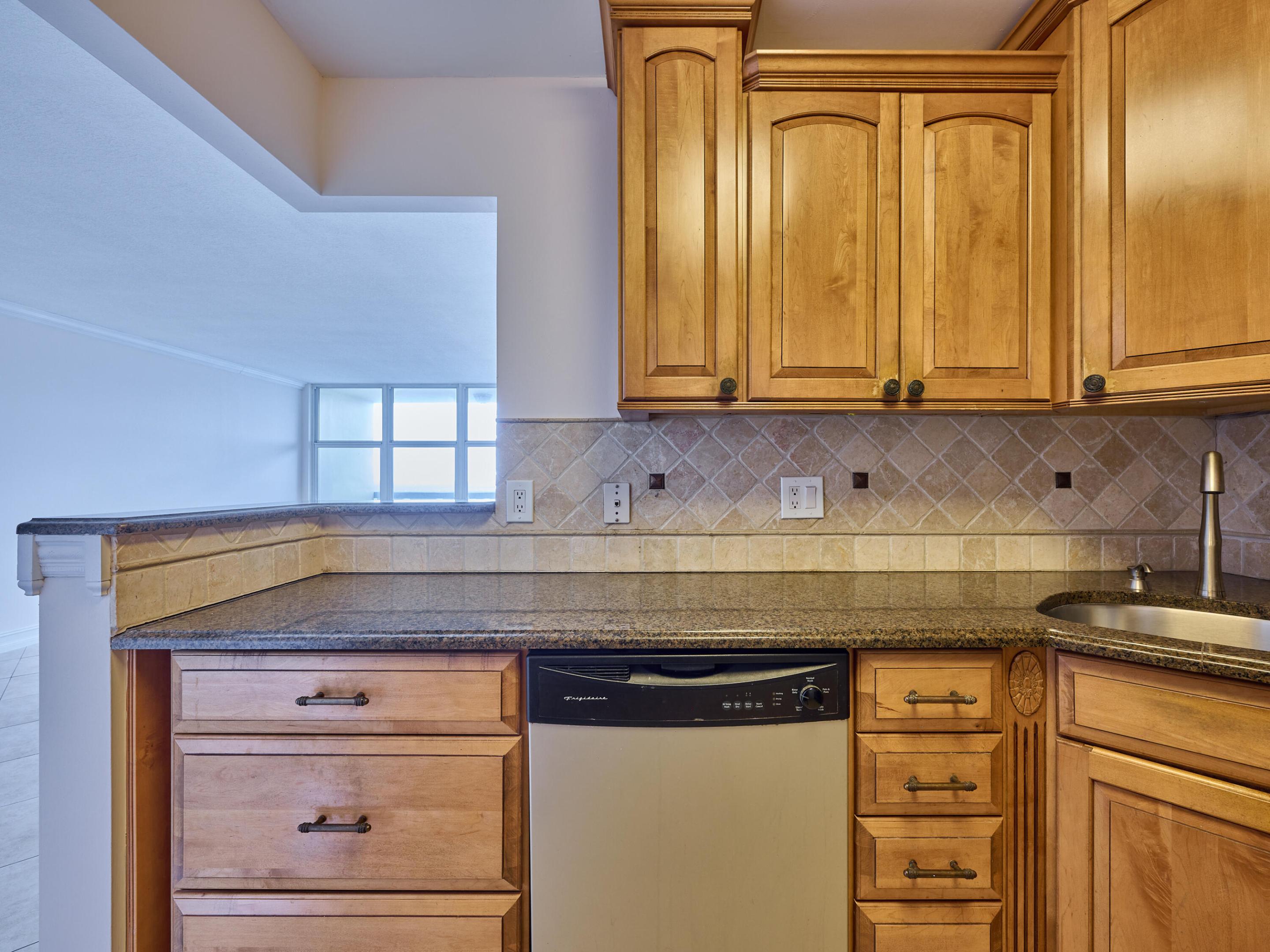 305 N Pompano Beach Boulevard Unit: 1204