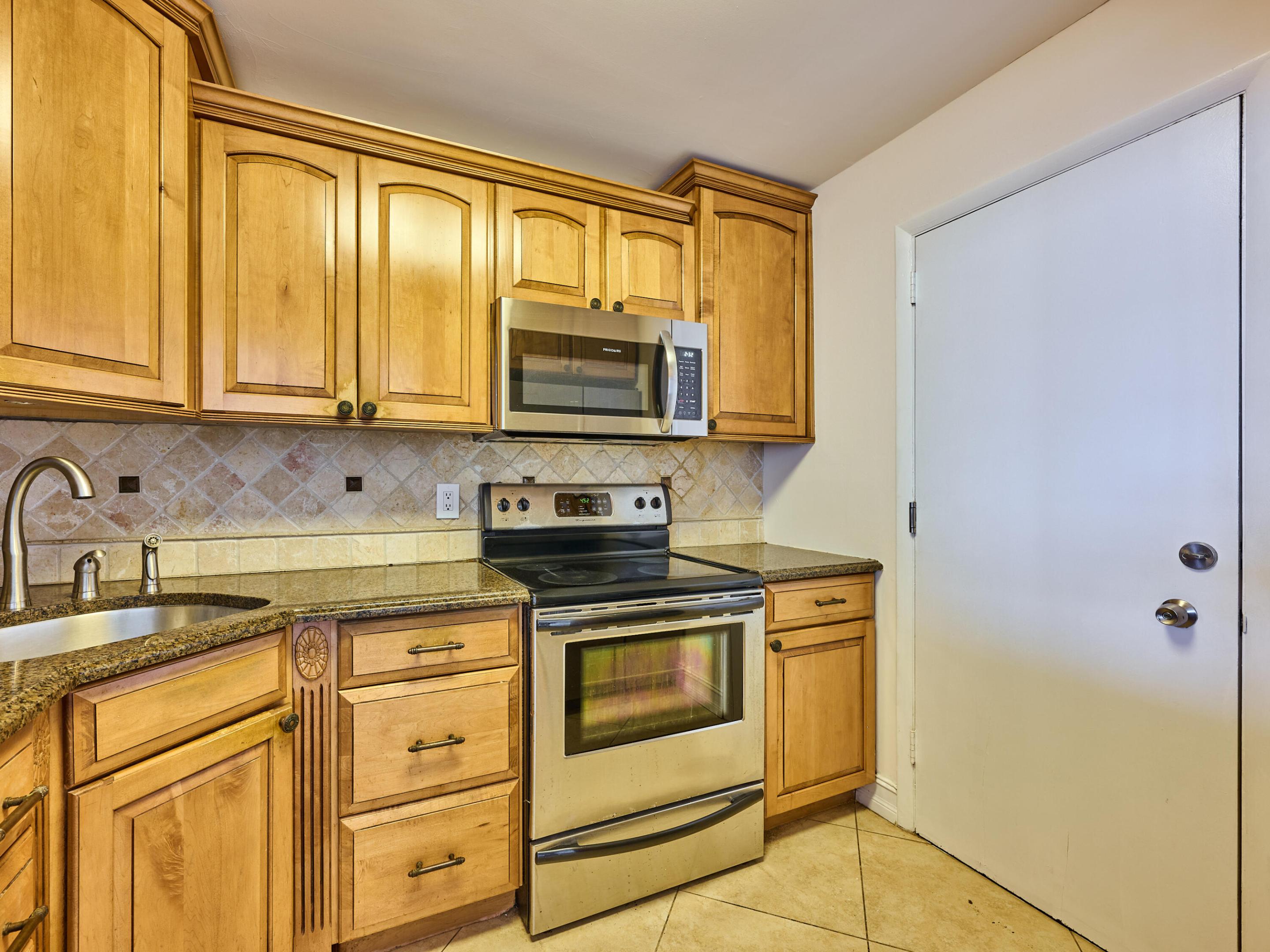 305 N Pompano Beach Boulevard Unit: 1204
