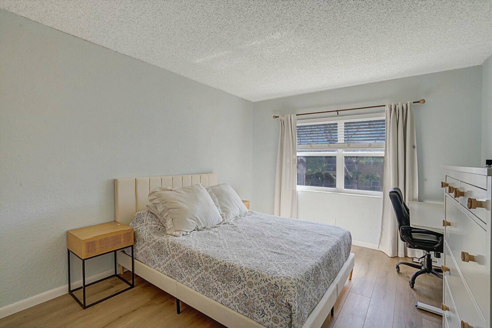 760 SE 2nd Avenue C203