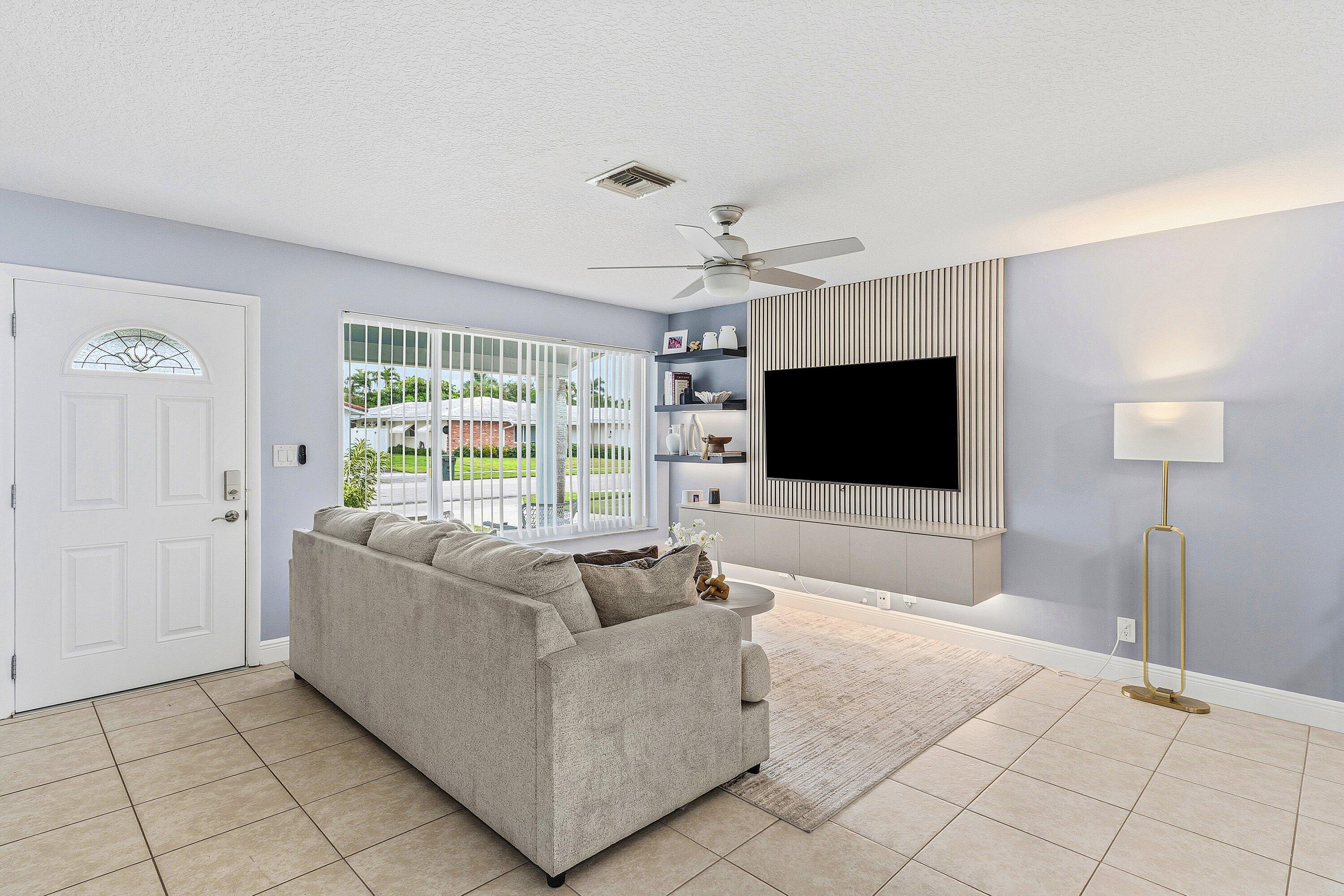 971 SW 12th Street
