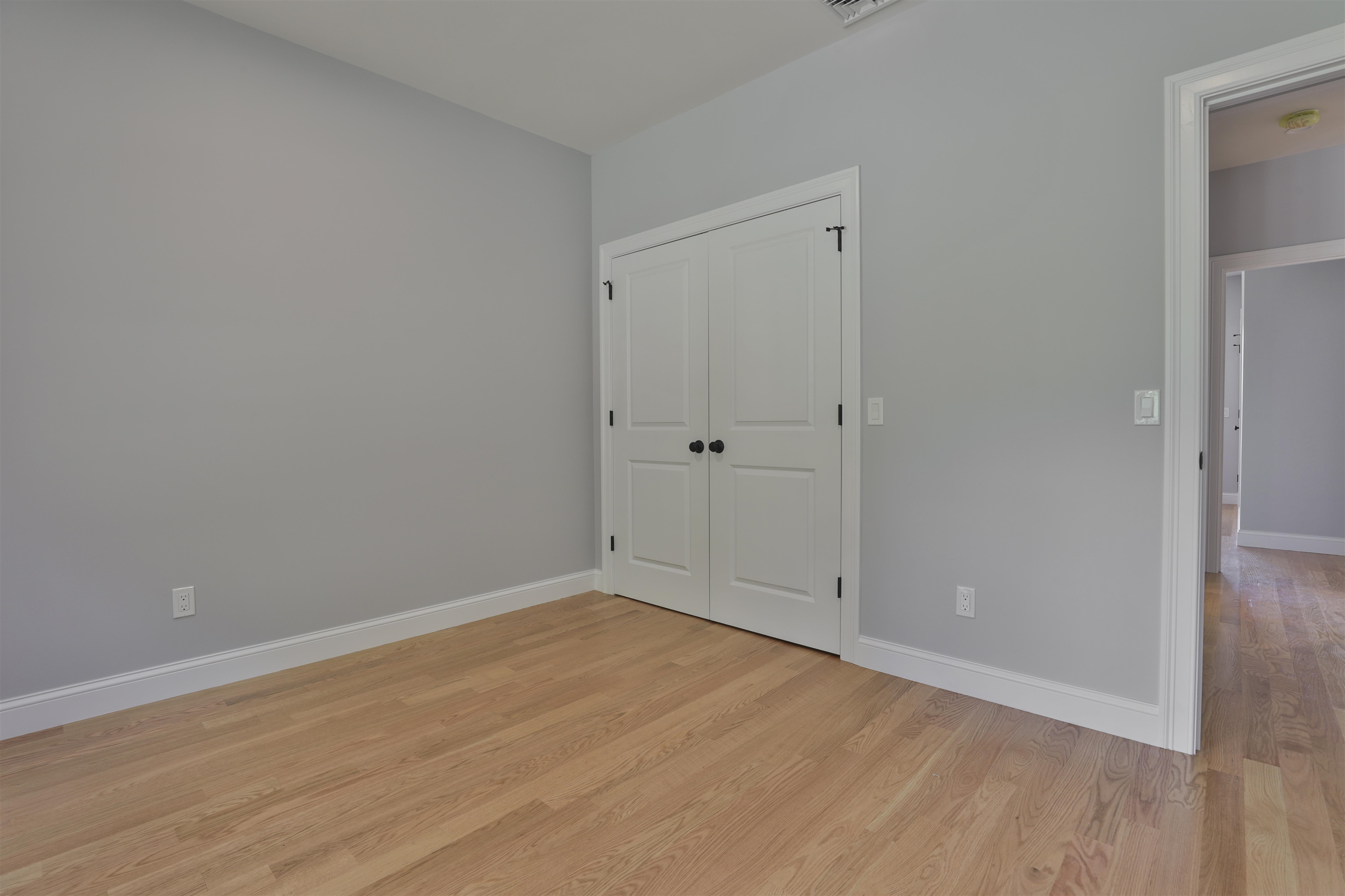 4 Paddington Place Unit: 4