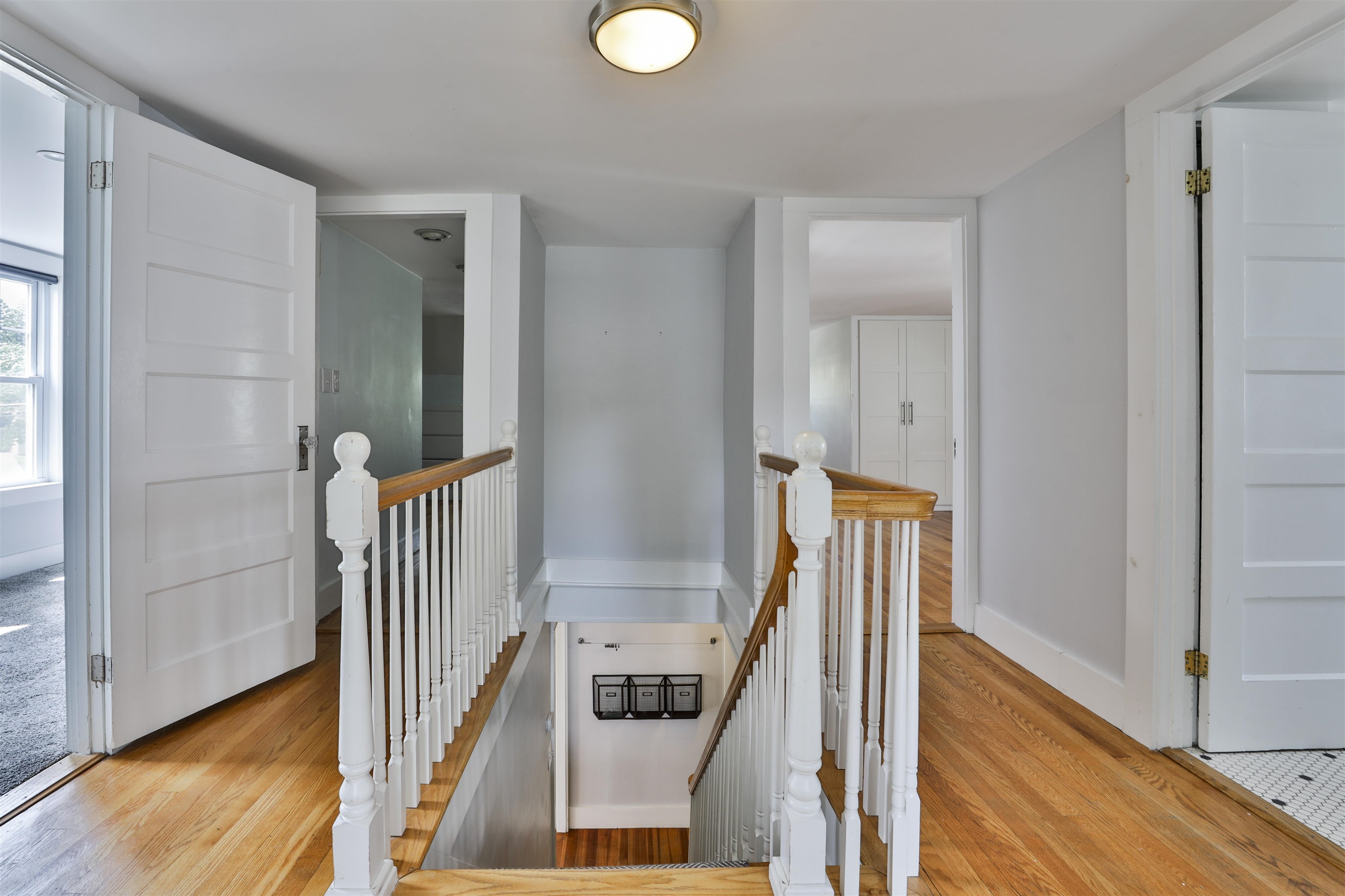 4 Cushing Avenue