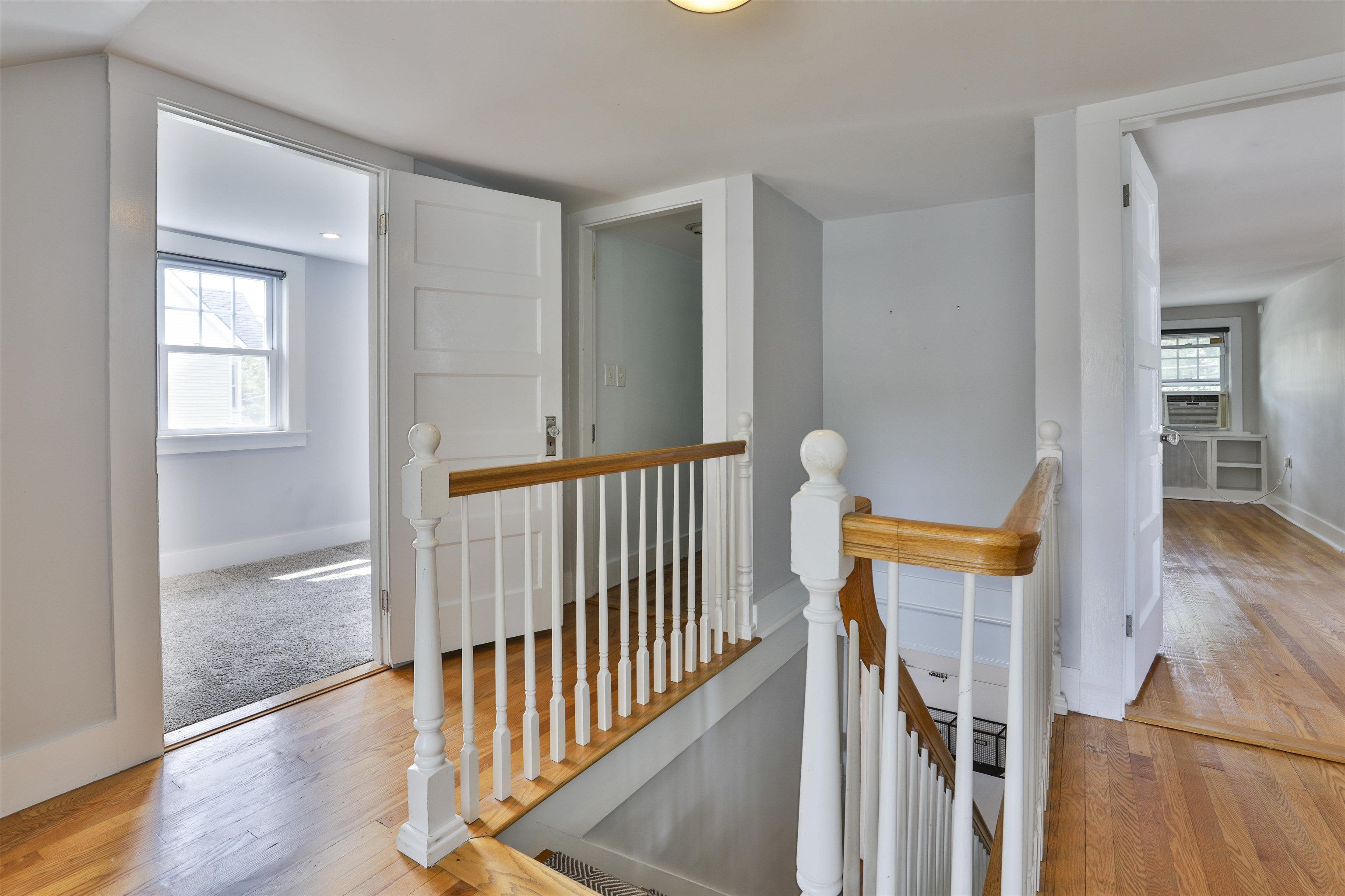 4 Cushing Avenue