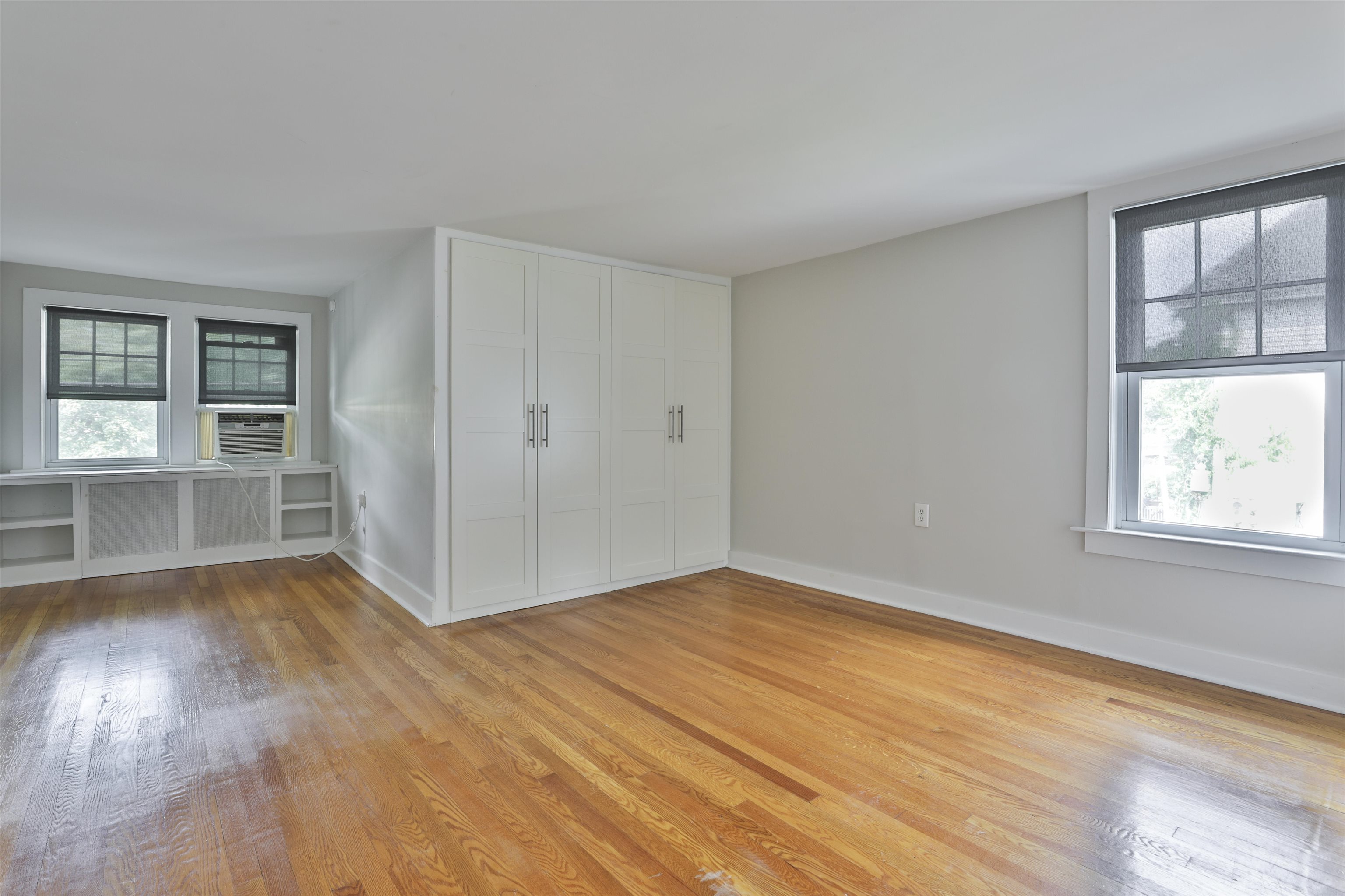 4 Cushing Avenue