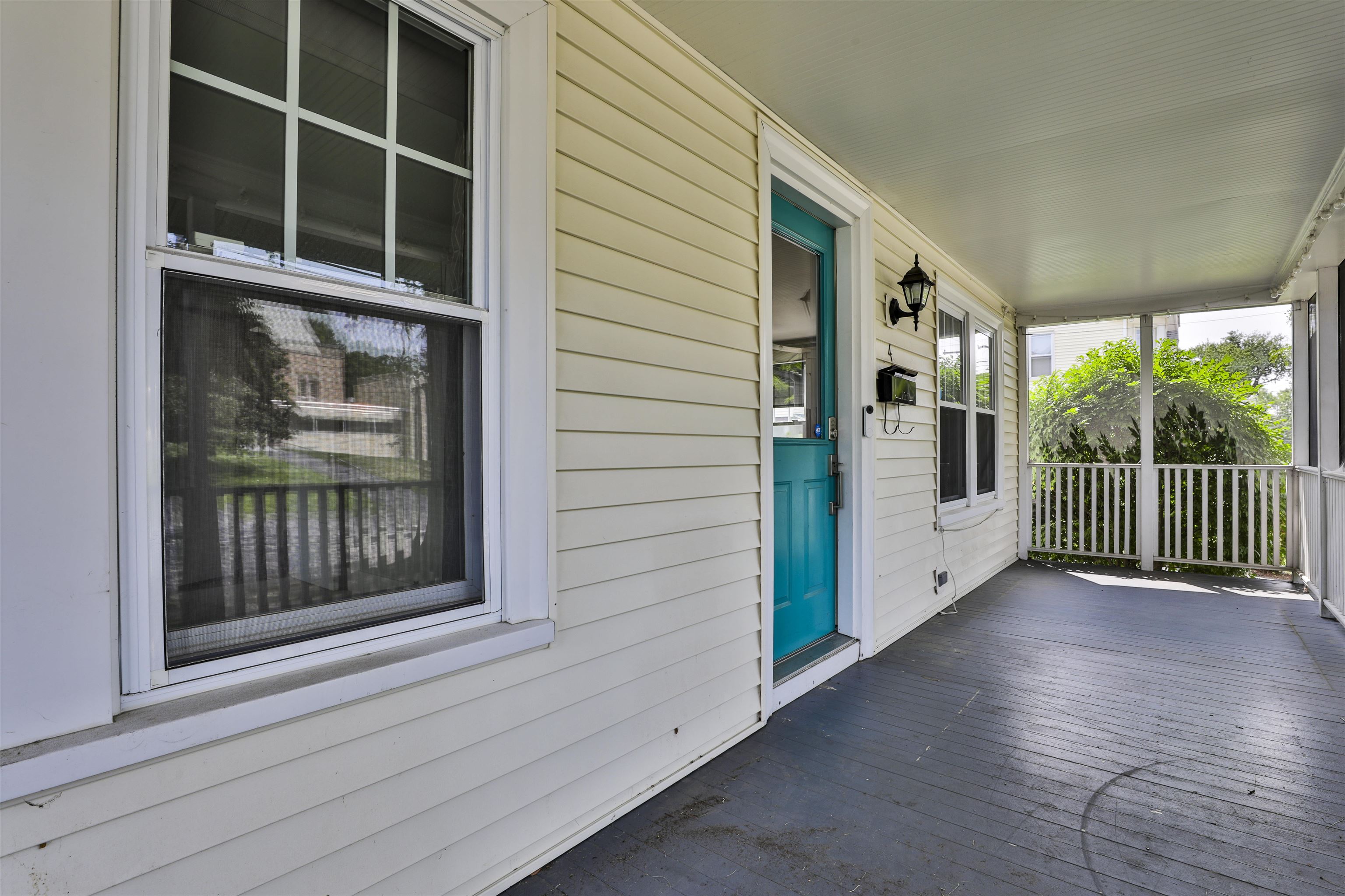 4 Cushing Avenue