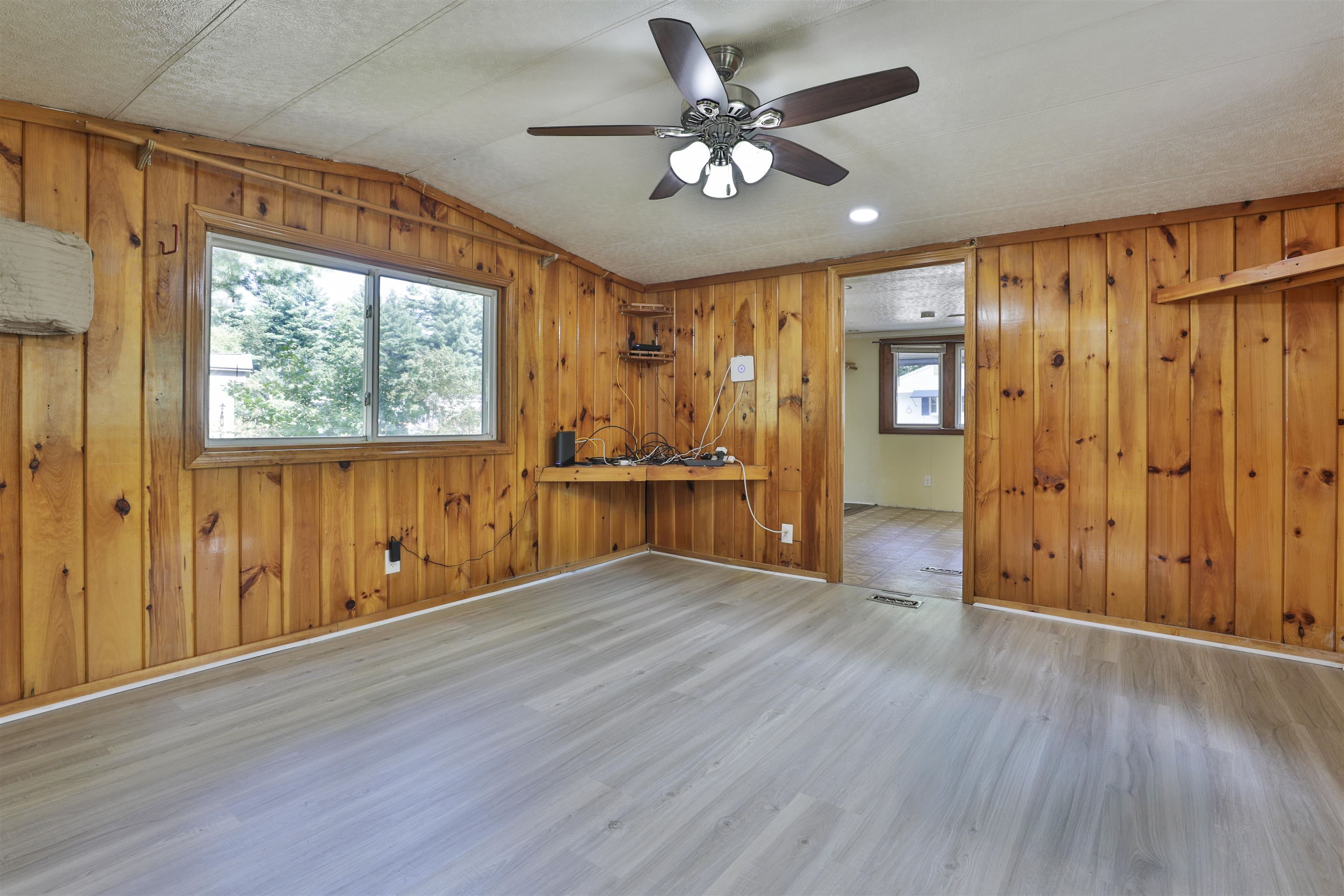 7 Clovercrest Drive