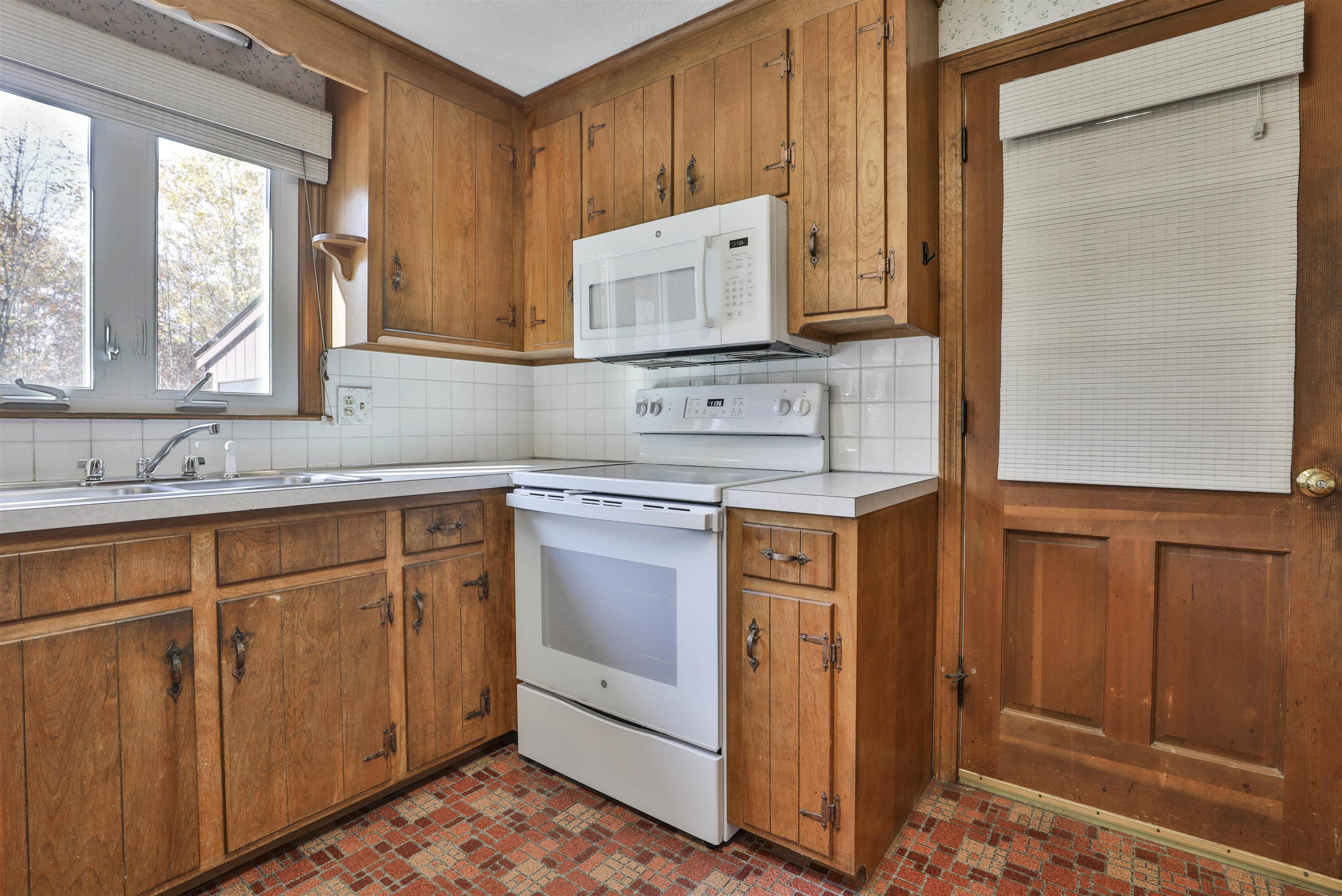 89 Gilcreast Road