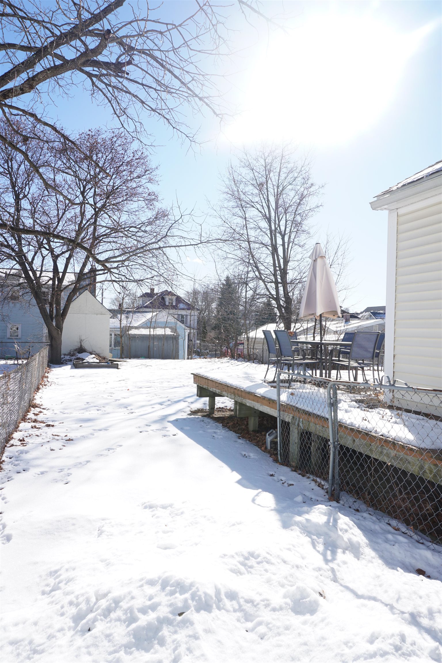 106 Kinsley Street