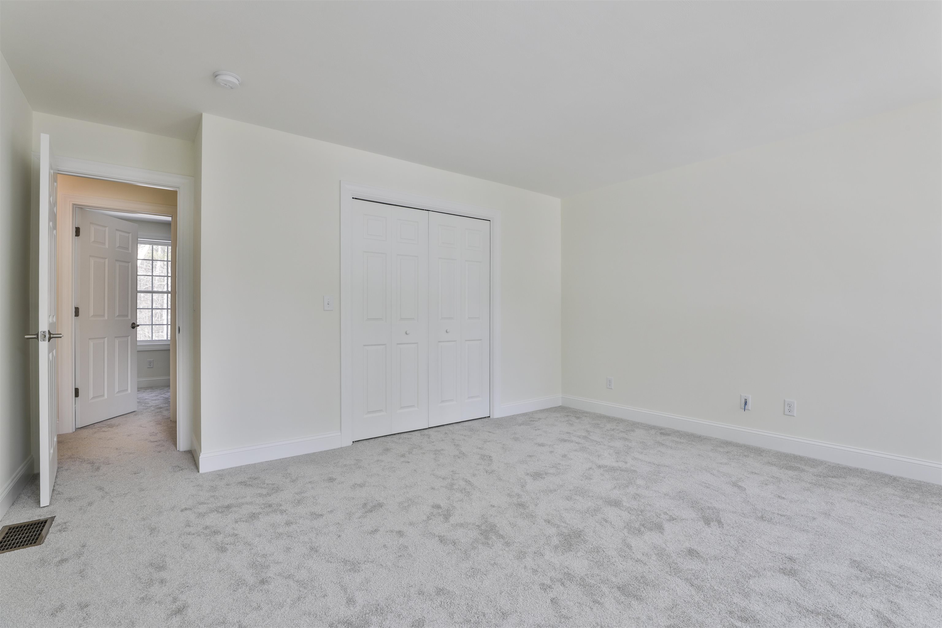 22 Reeds Ferry Way
