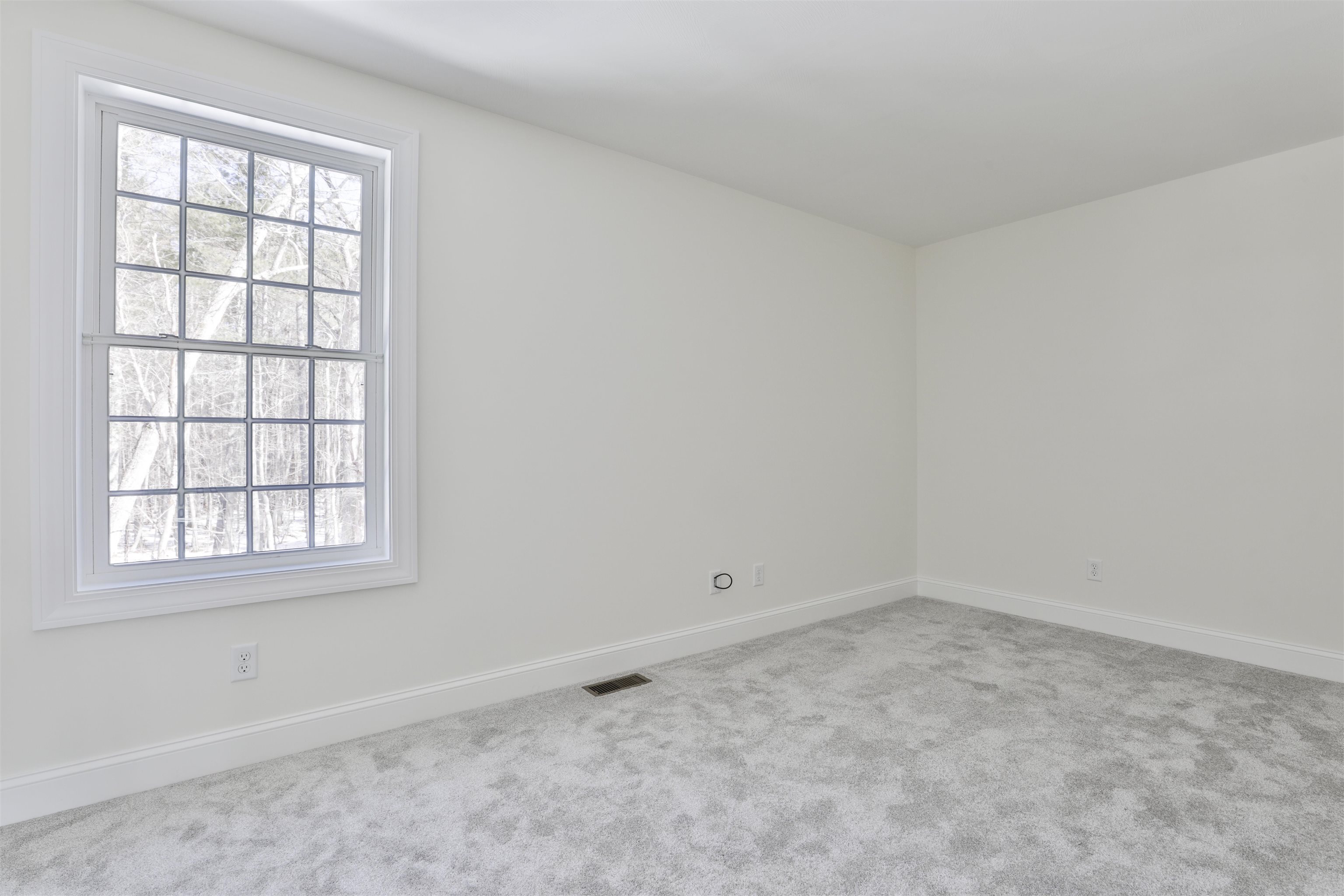 22 Reeds Ferry Way
