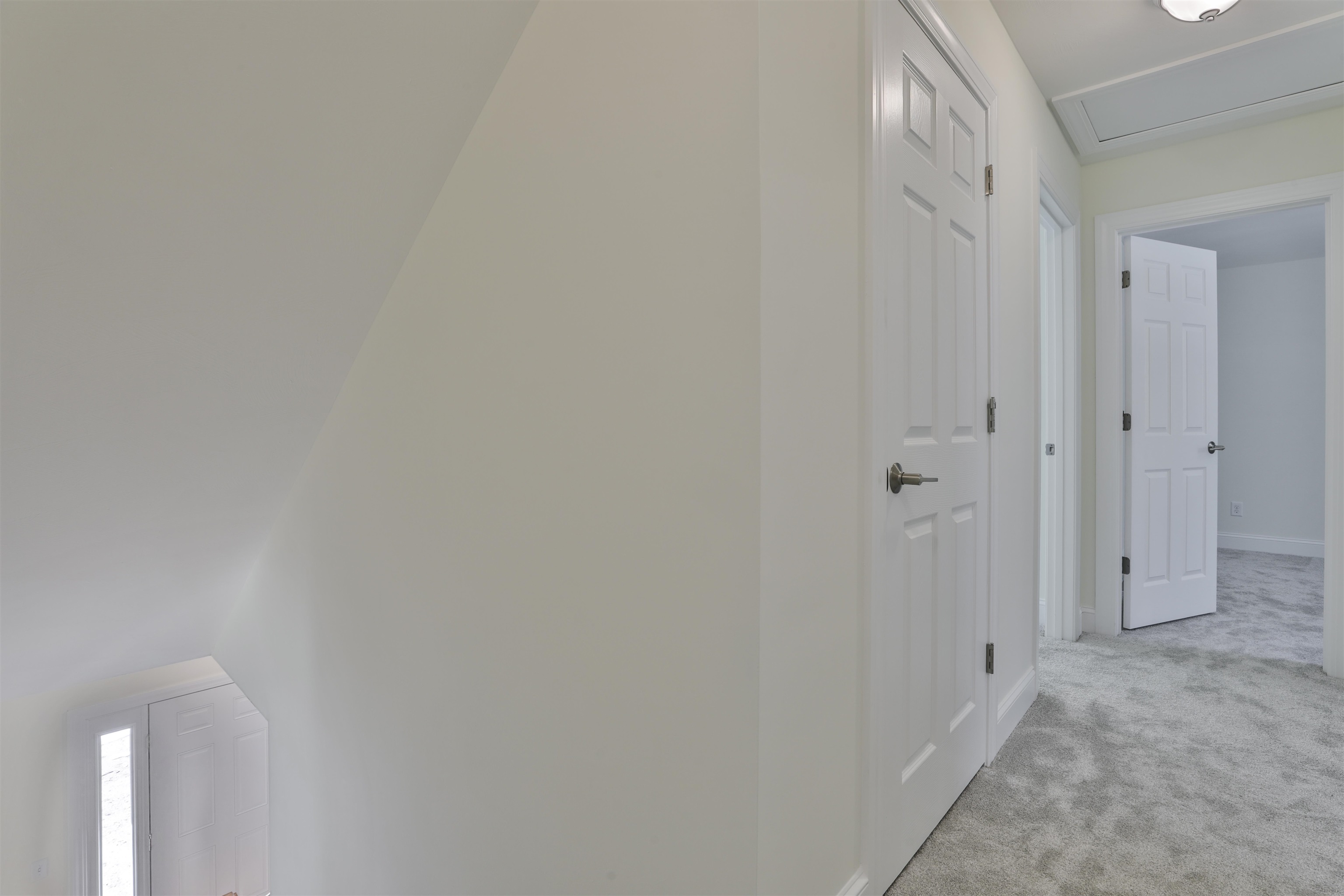 22 Reeds Ferry Way