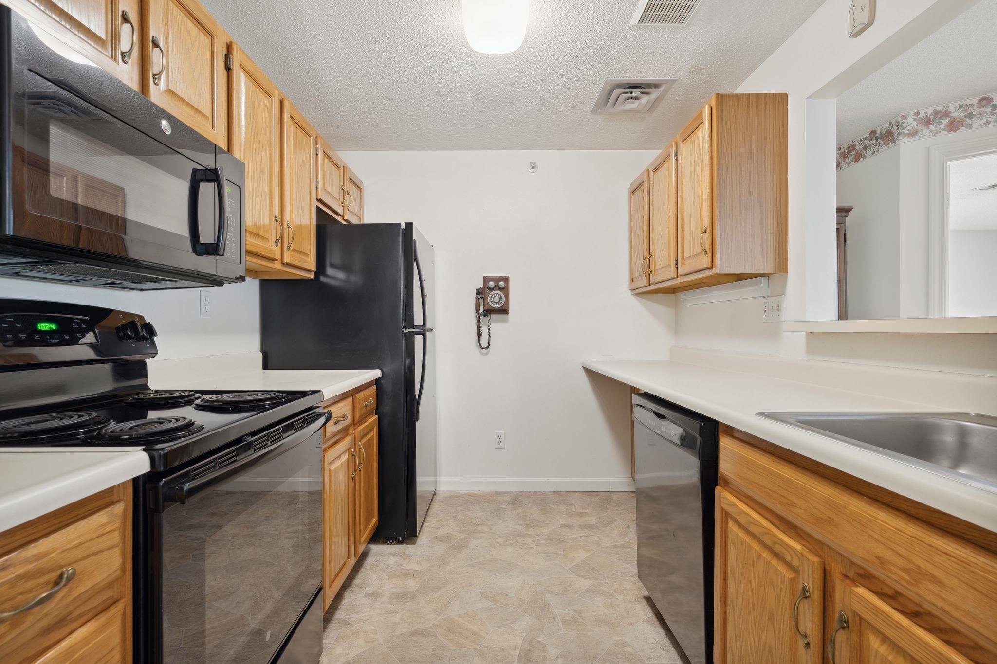 3 Mayfair Lane Unit: 308