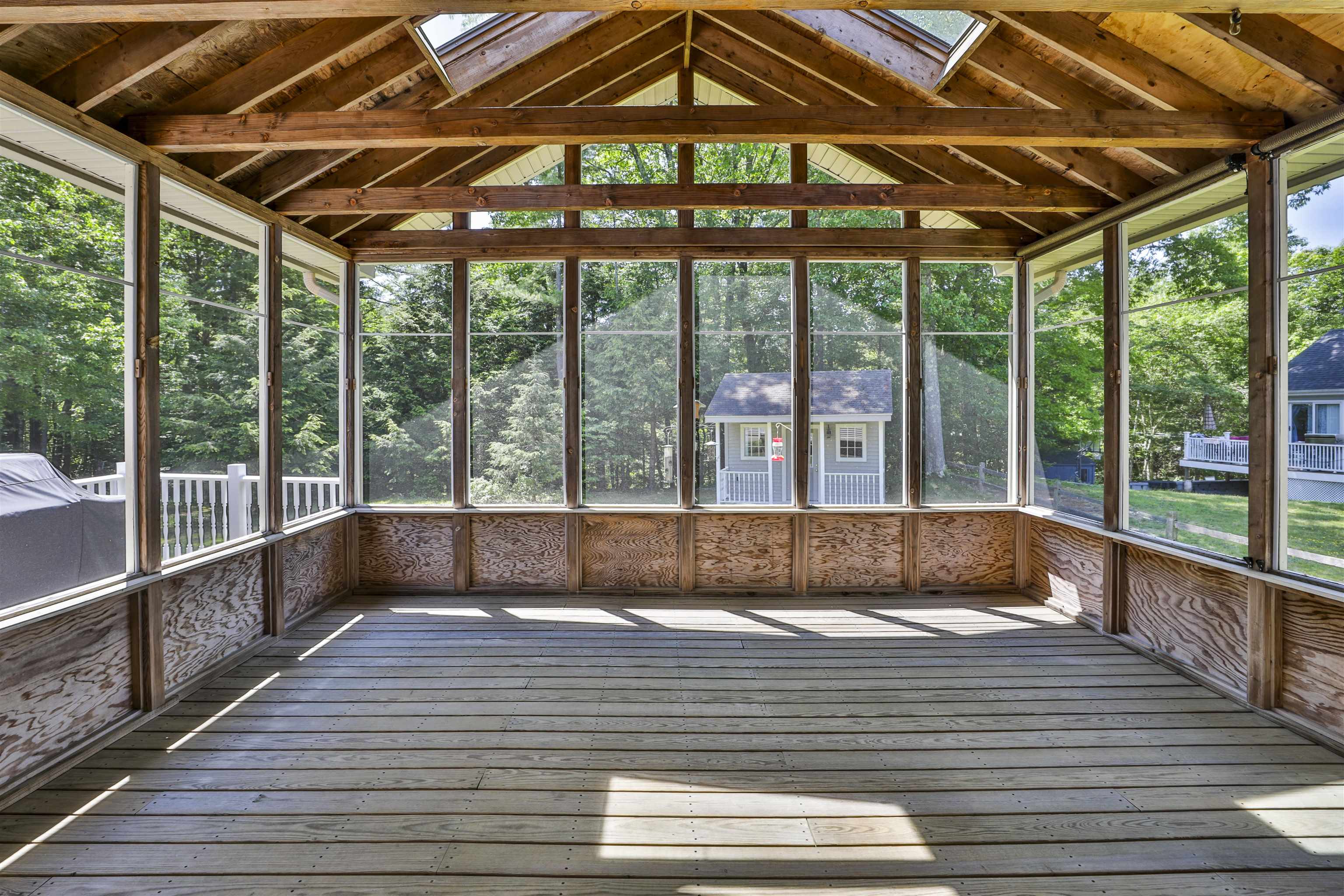 16 Tamarack Court