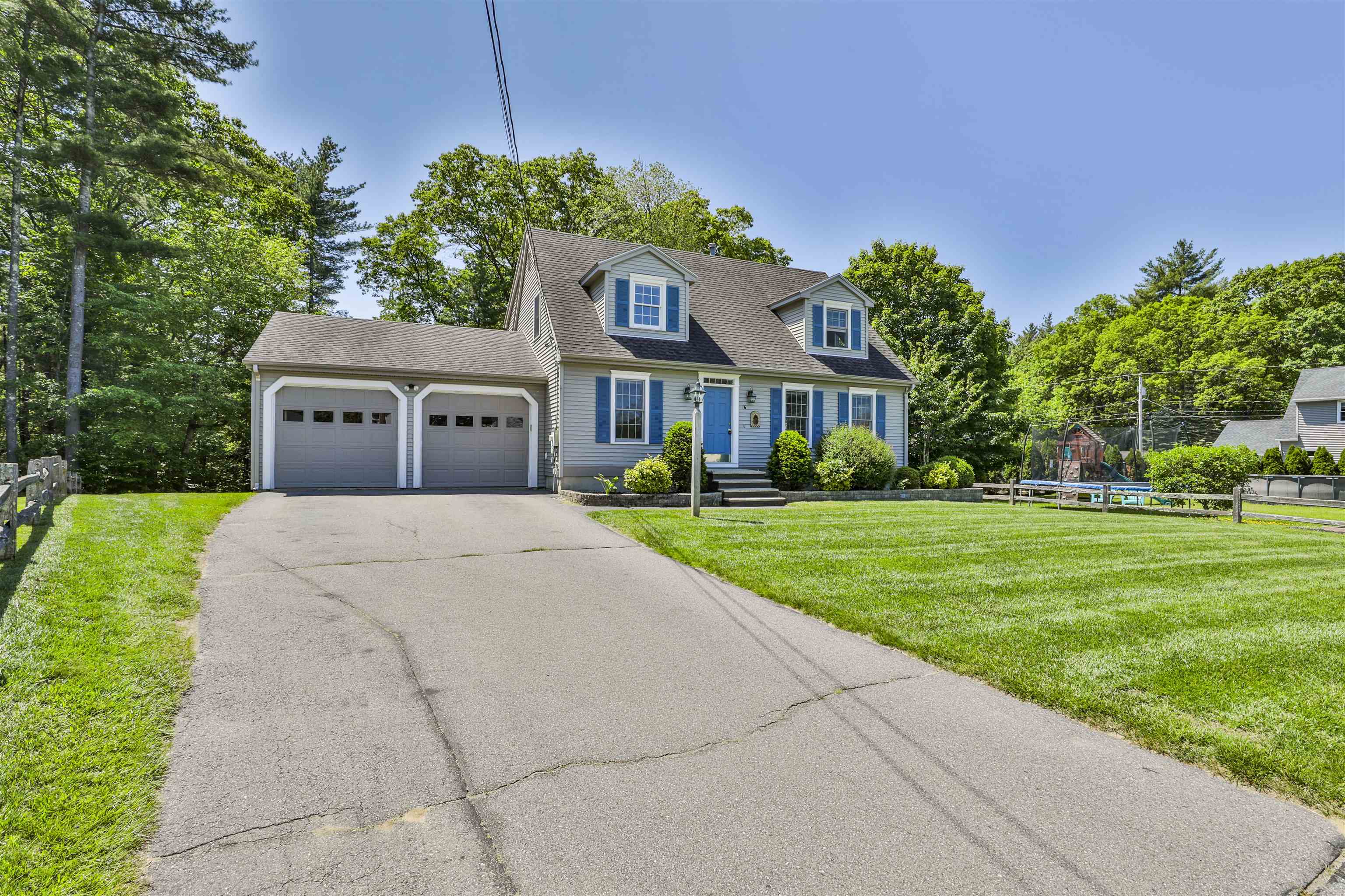 16 Tamarack Court