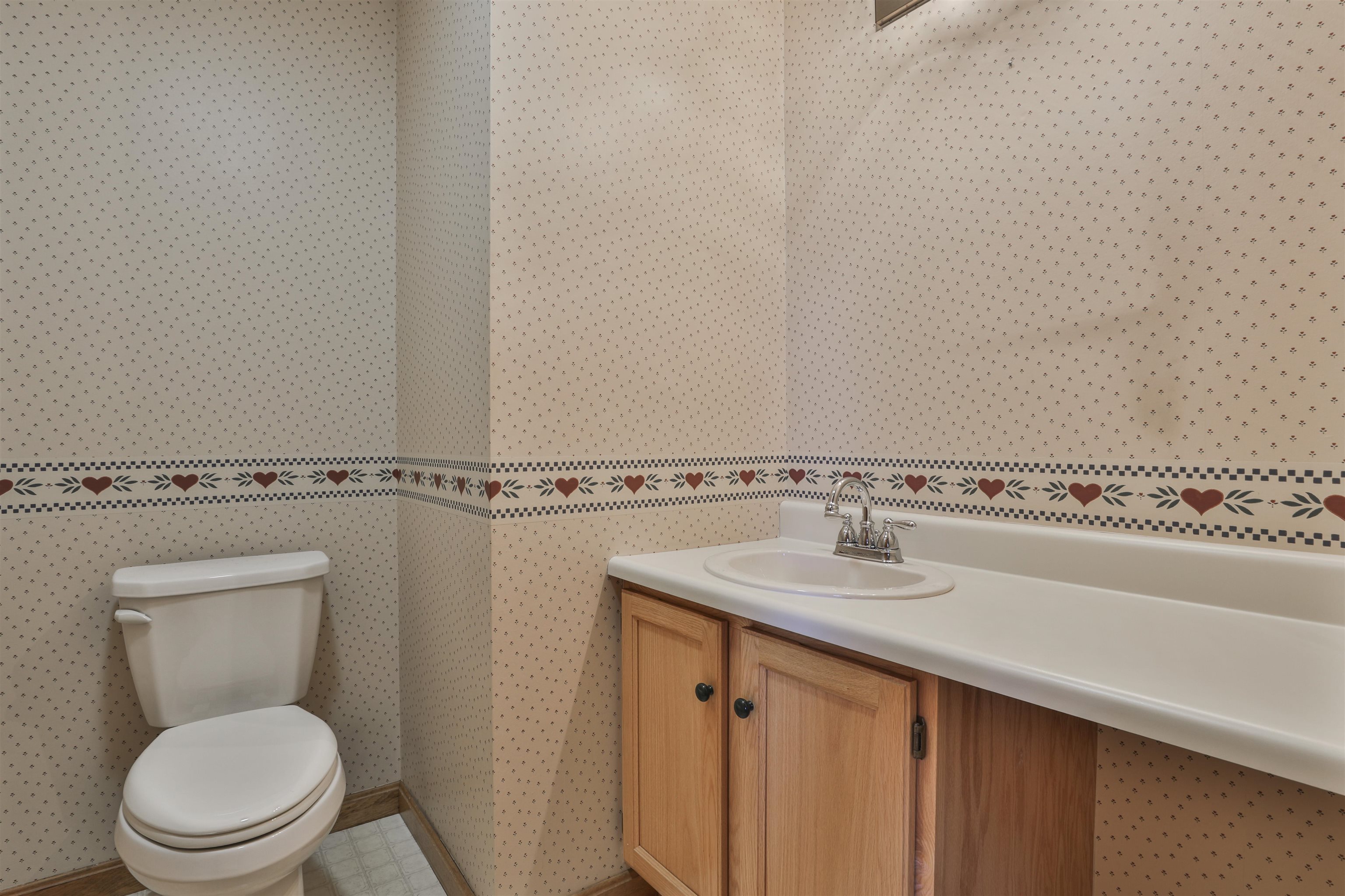 16 Tamarack Court