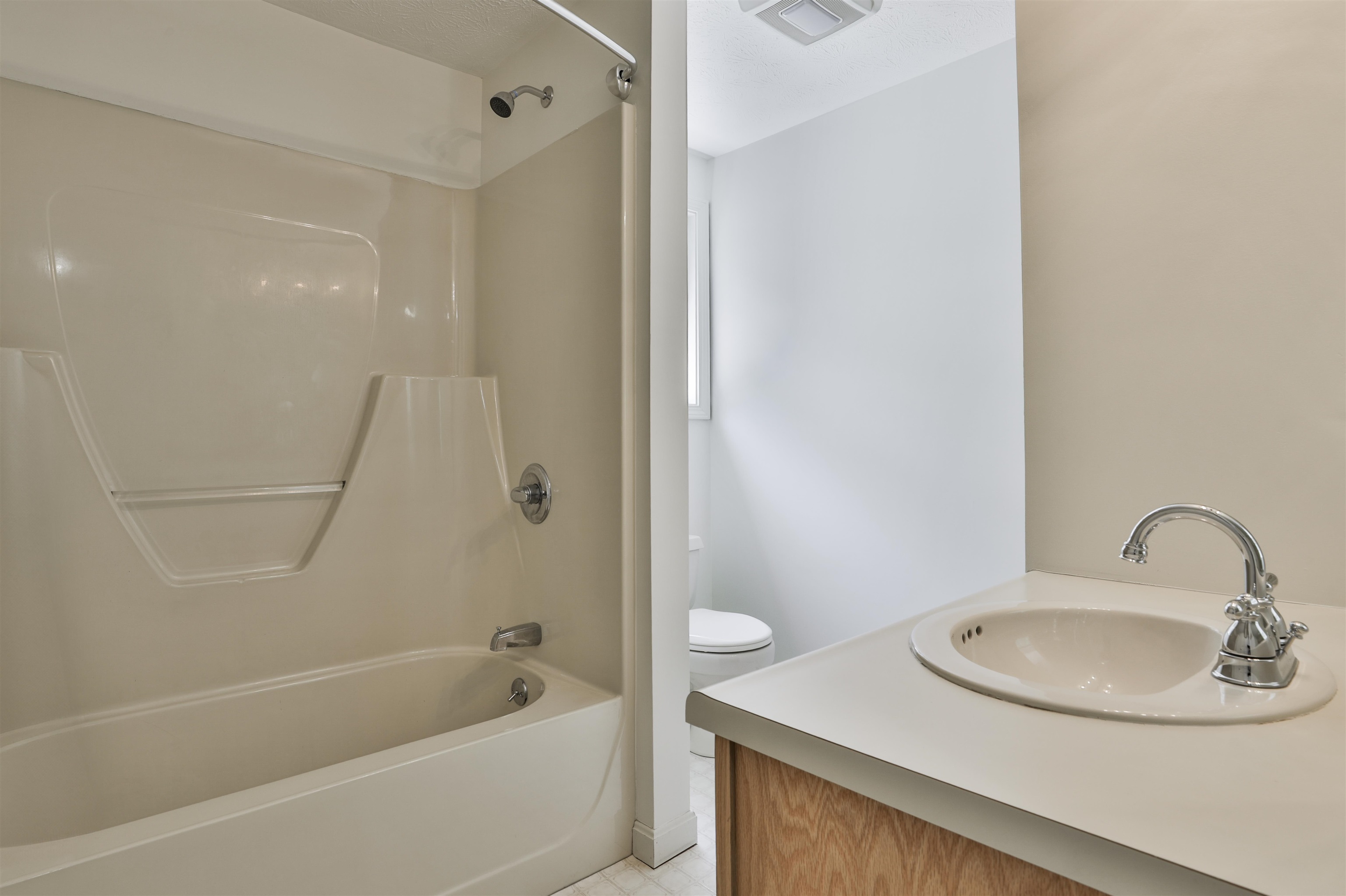 16 Tamarack Court