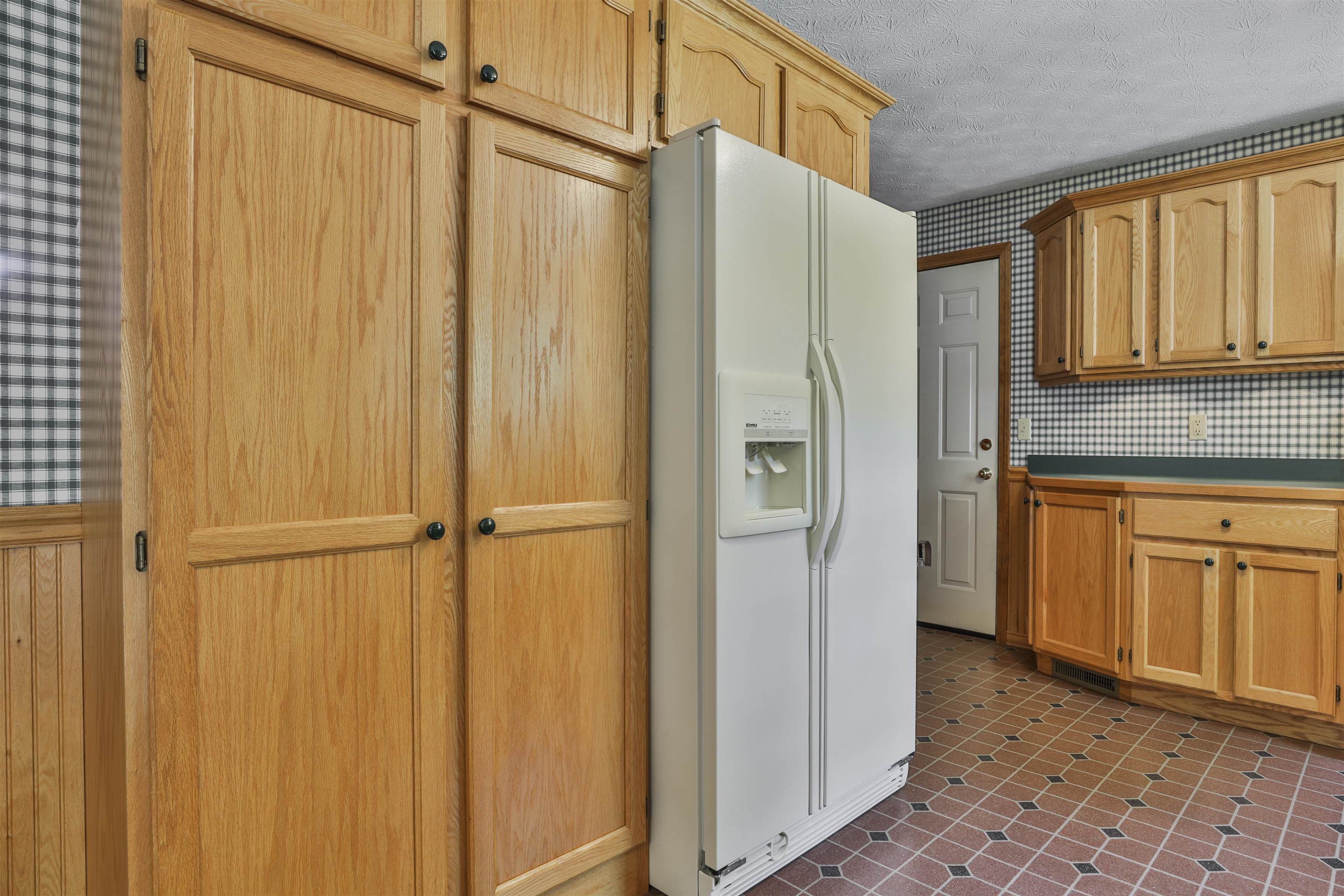 16 Tamarack Court