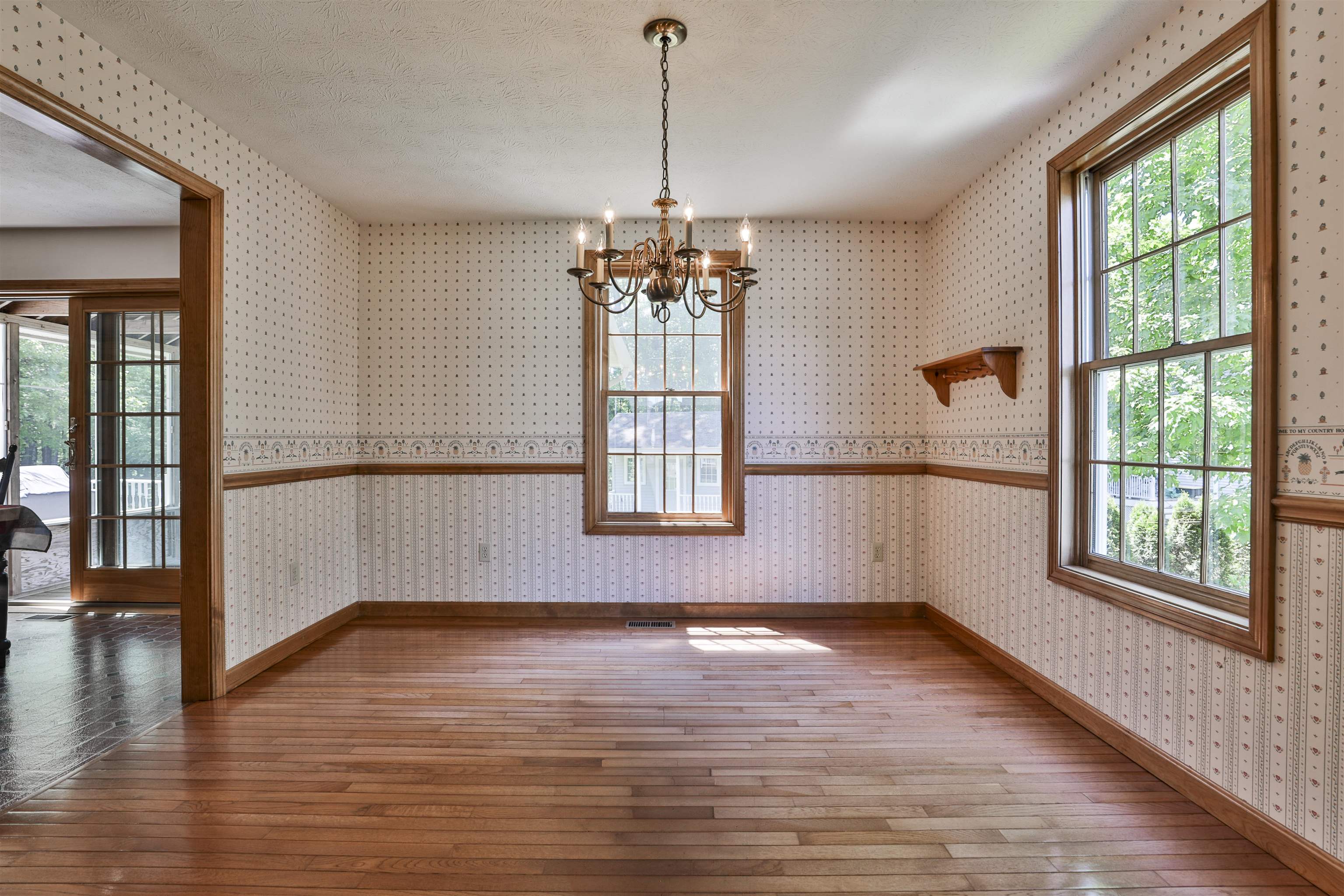 16 Tamarack Court