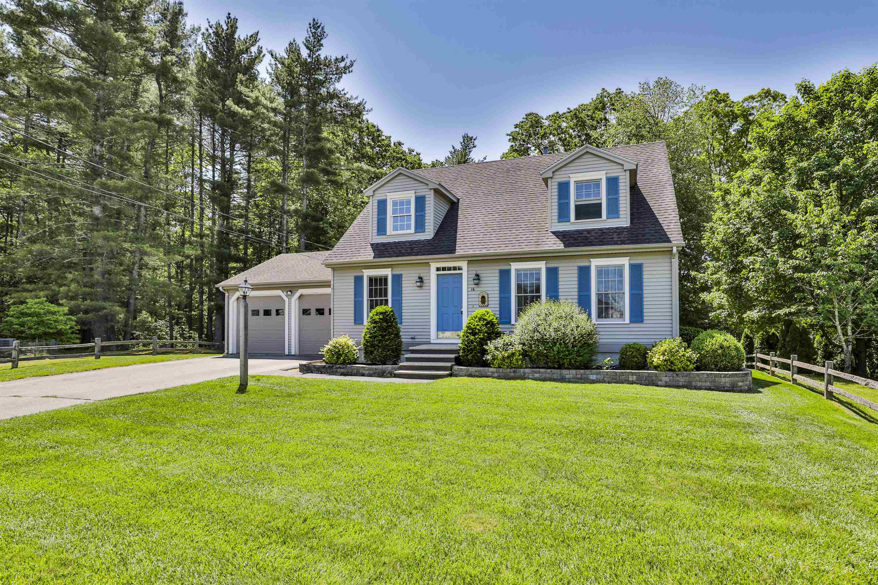 16 Tamarack Court
