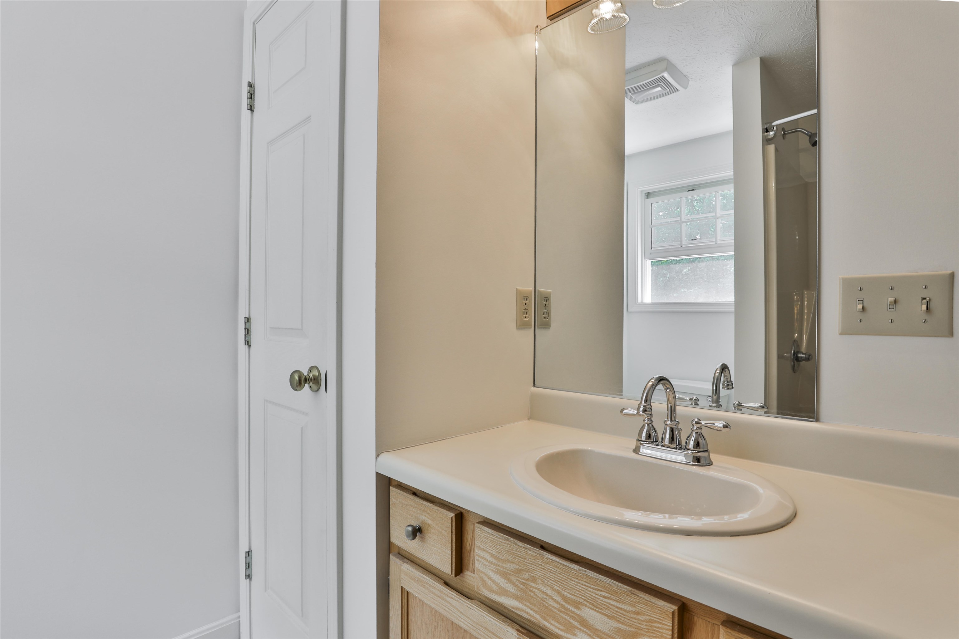 16 Tamarack Court