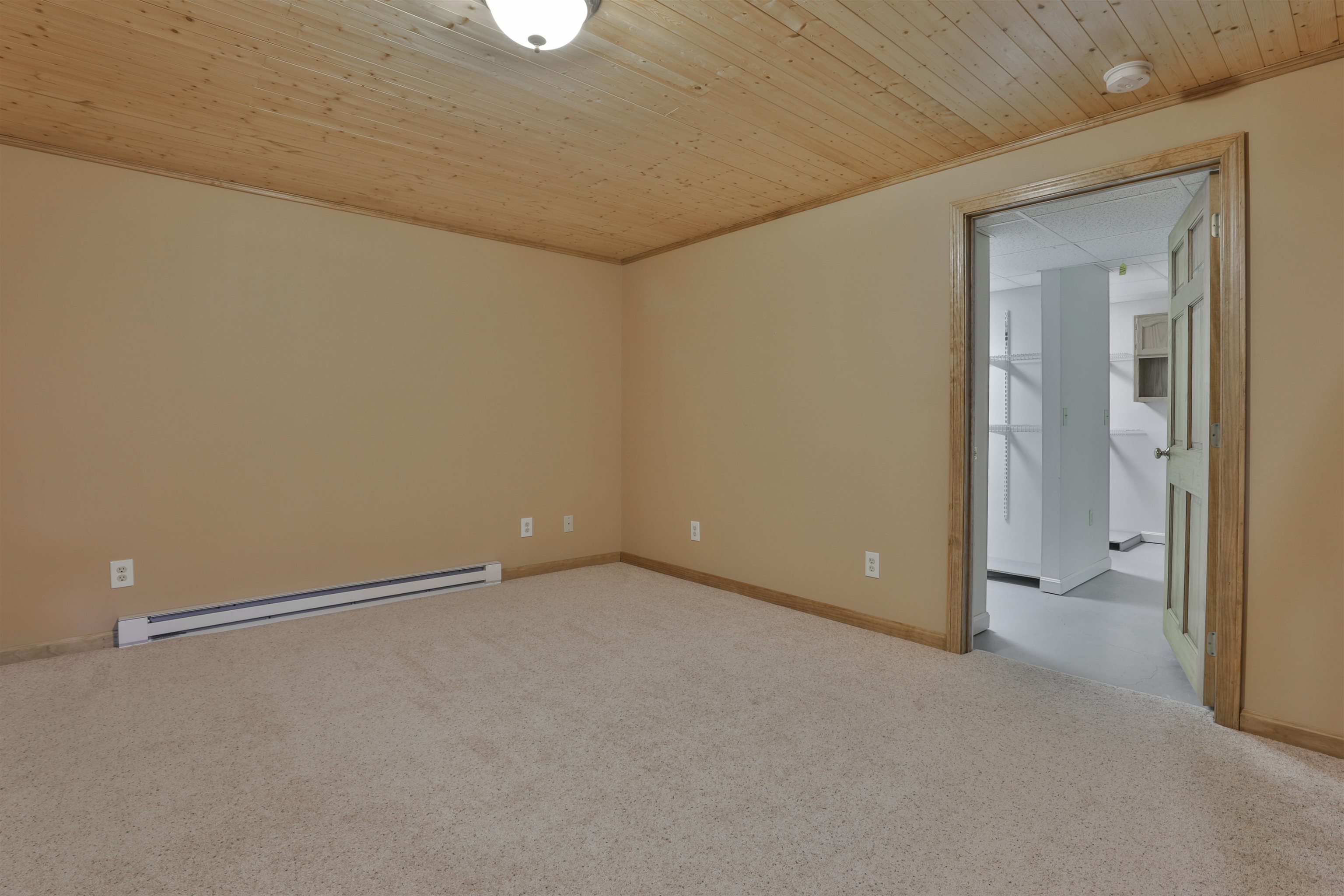 16 Tamarack Court
