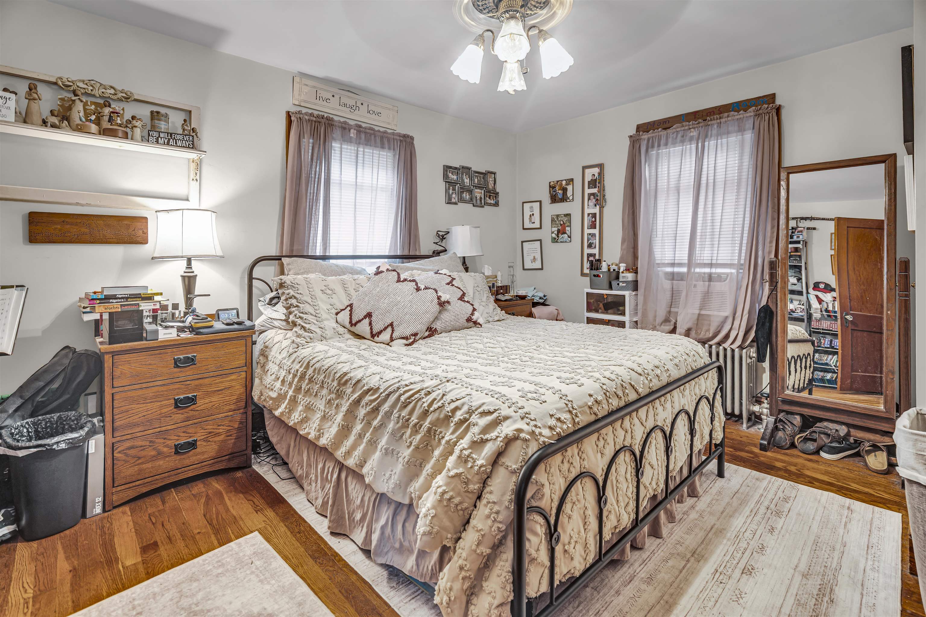 10-12 Mulvanity Street