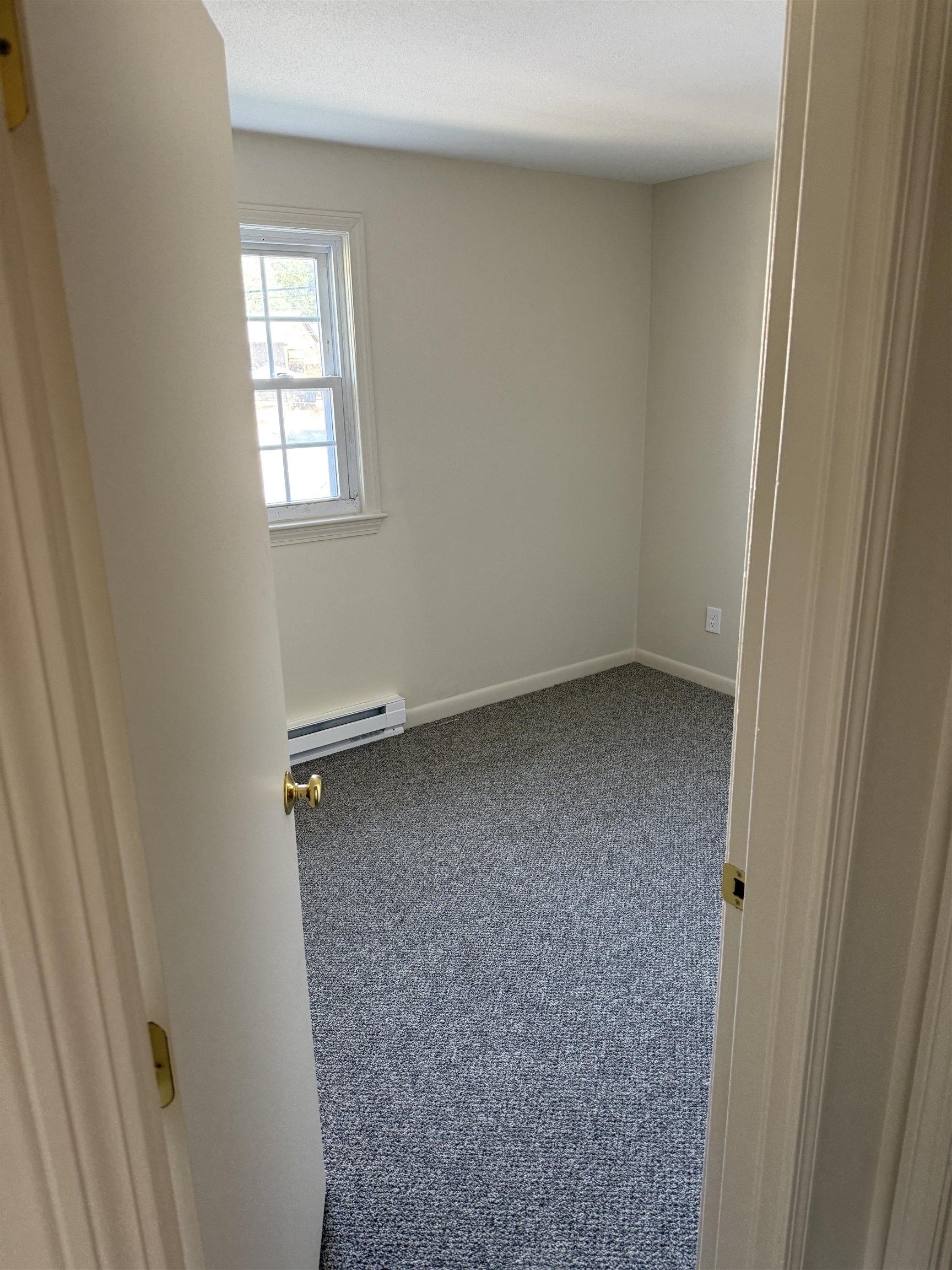 2 Grand Avenue Unit: 2