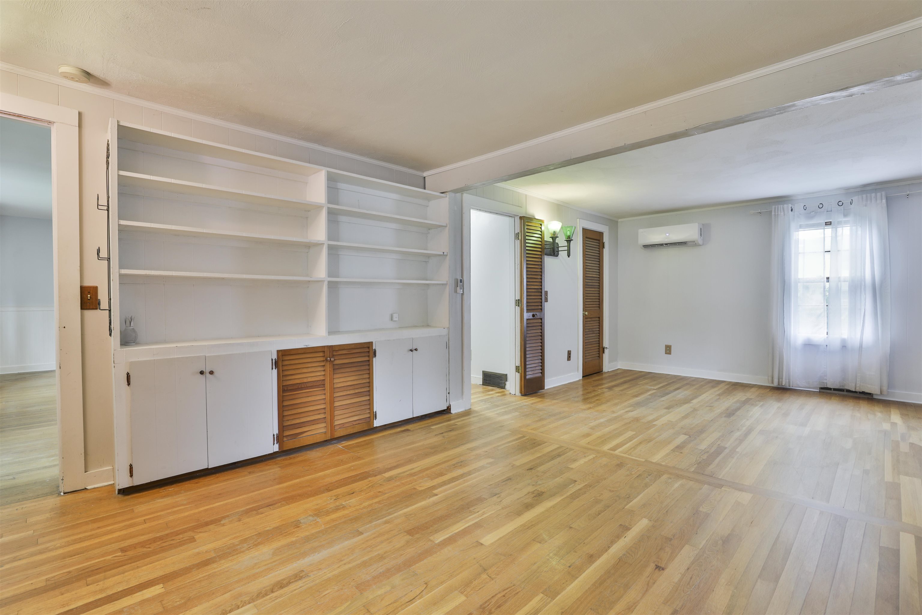 10 Meade Street