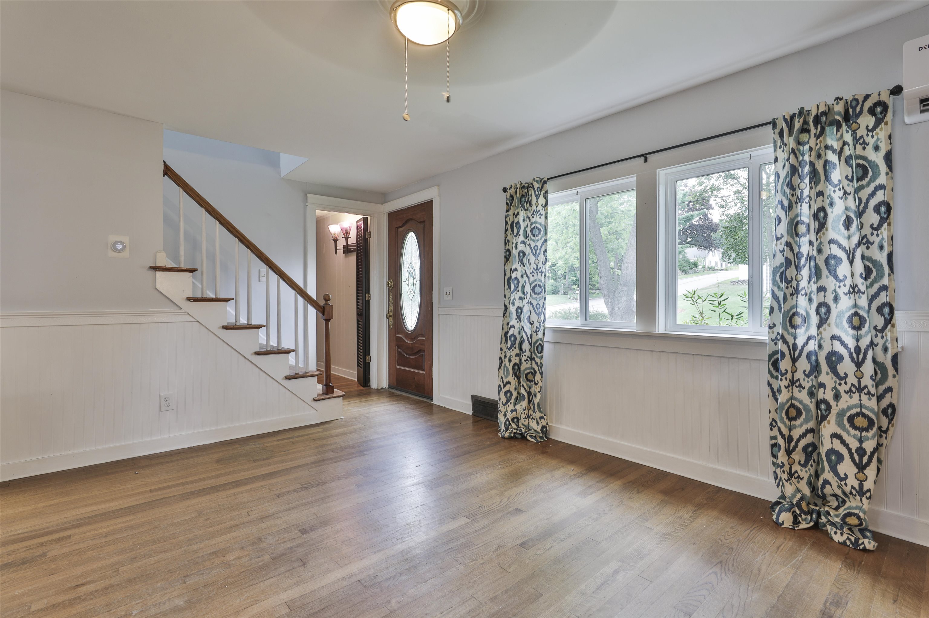 10 Meade Street