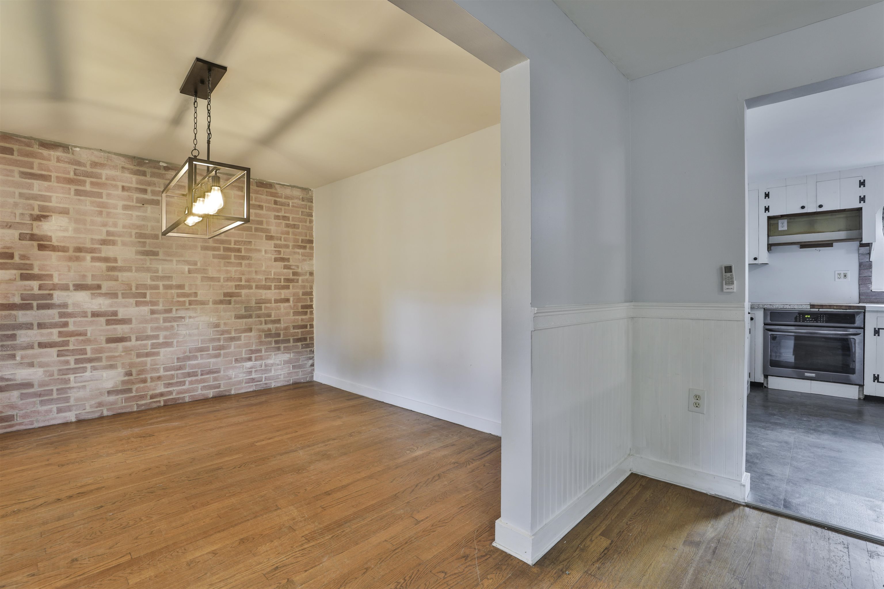 10 Meade Street